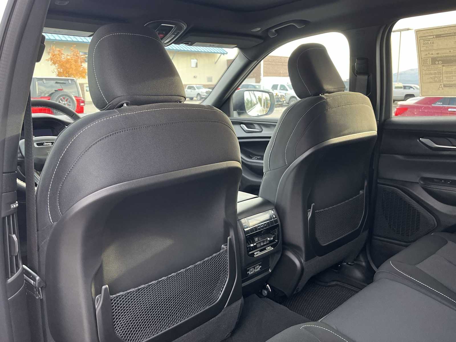 Thumbnail: 2025 Jeep Grand Cherokee - 12