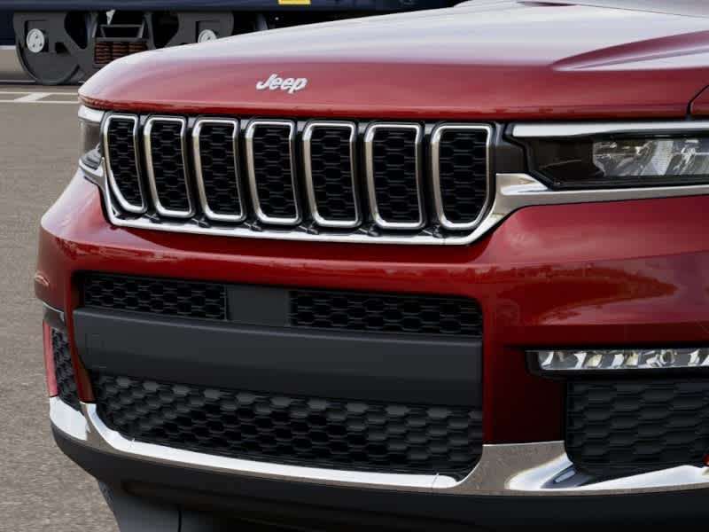 Thumbnail: 2025 Jeep Grand Cherokee - 7