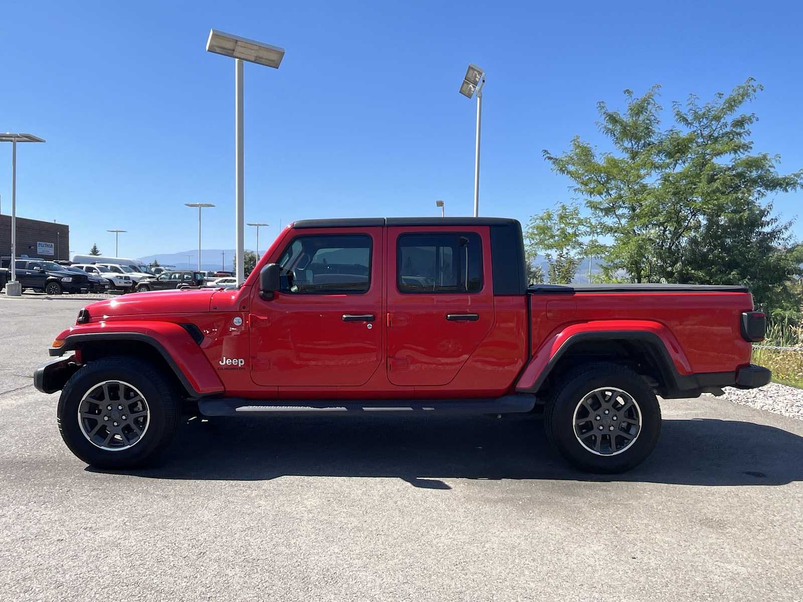Thumbnail: 2020 Jeep Gladiator - 3