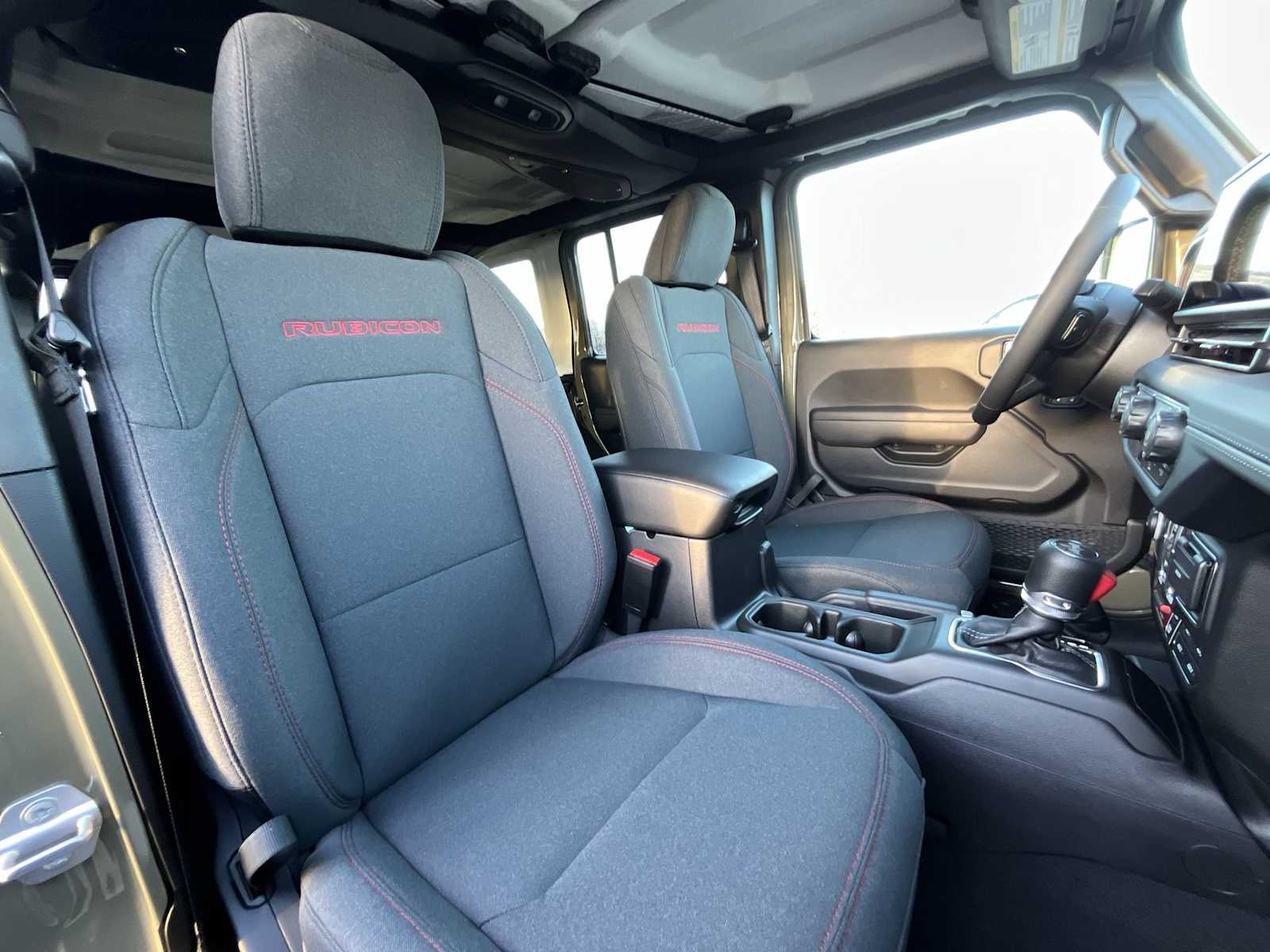 Thumbnail: 2026 Jeep Wrangler - 14