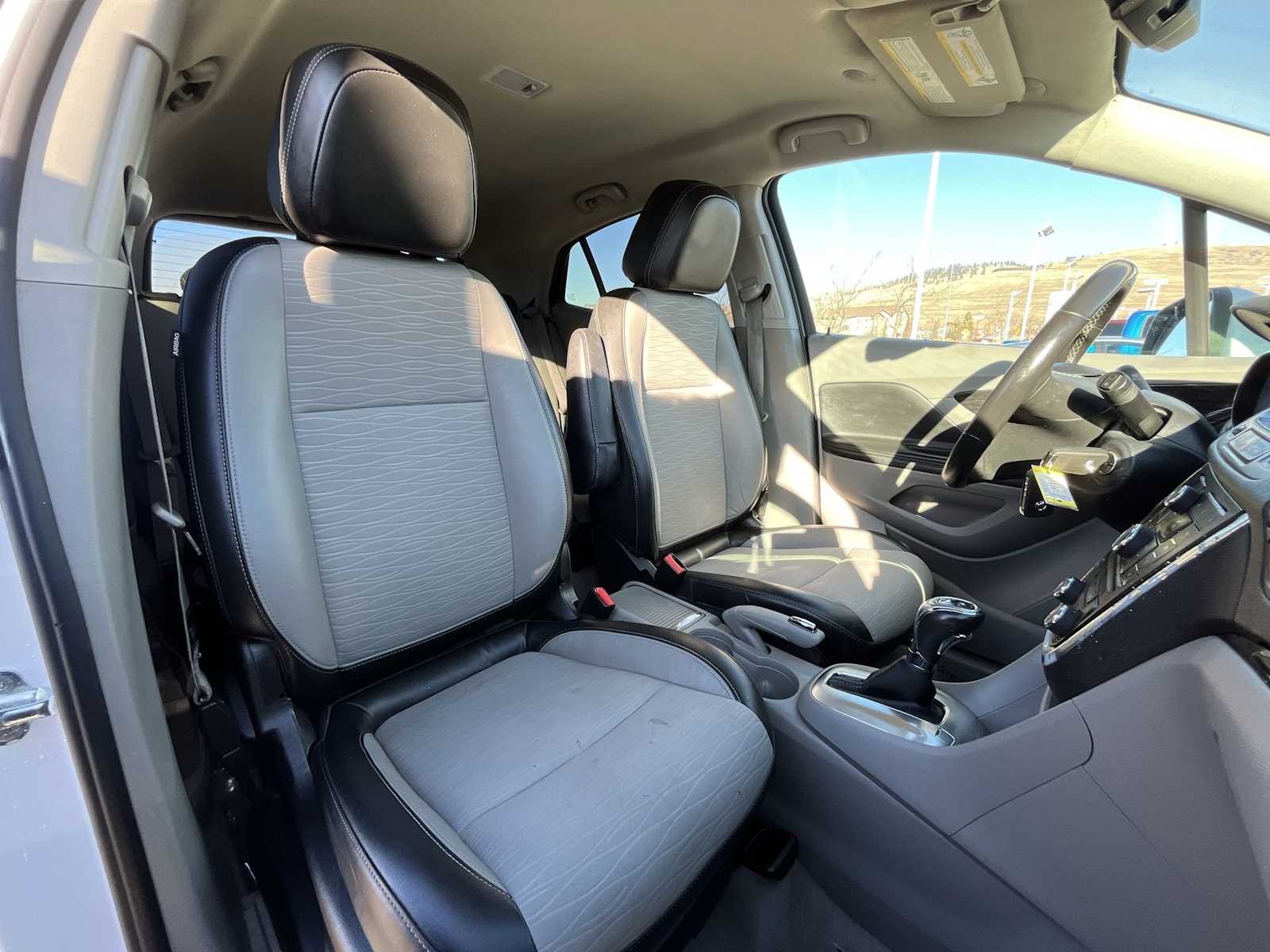 Thumbnail: 2016 Buick Encore - 14