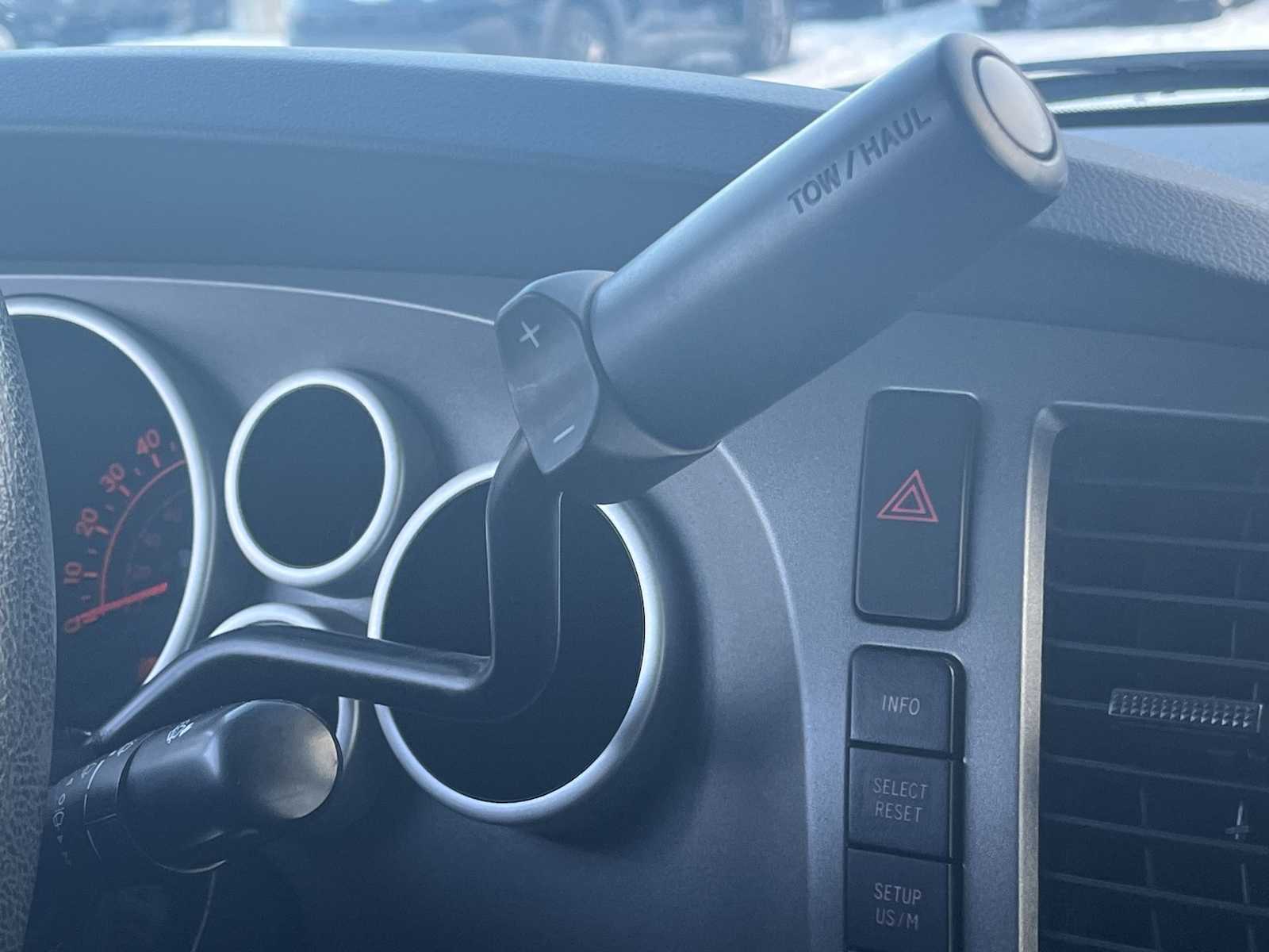 Thumbnail: 2011 Toyota Tundra - 17