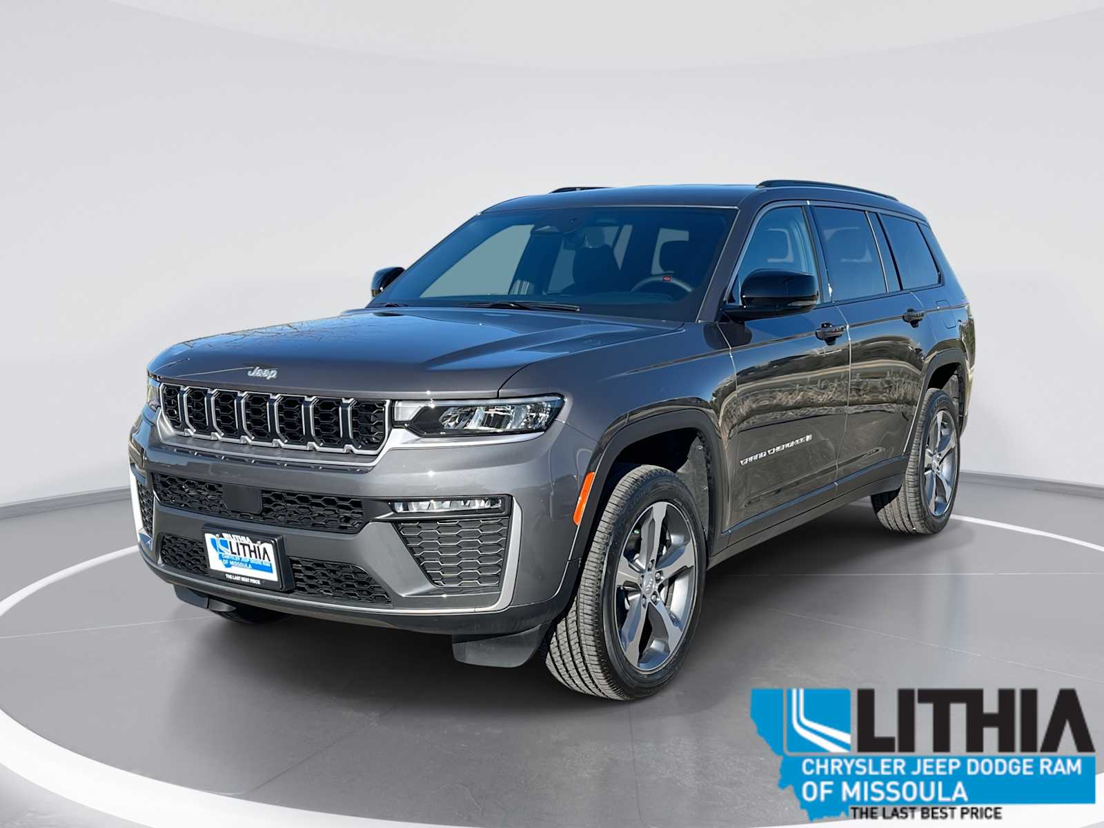 2026 Jeep Grand Cherokee L Limited 4x4's photo