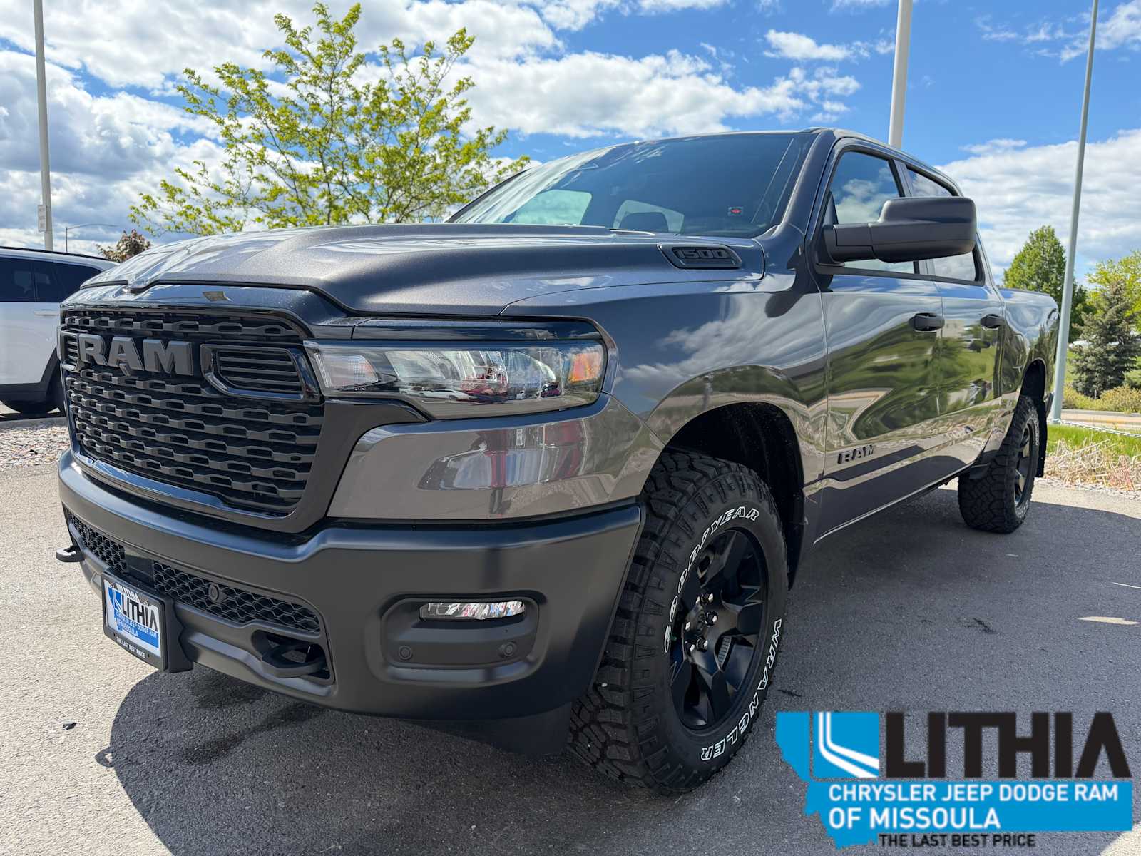 2026 RAM 1500 Warlock 4x4 Crew Cab 5'7's photo