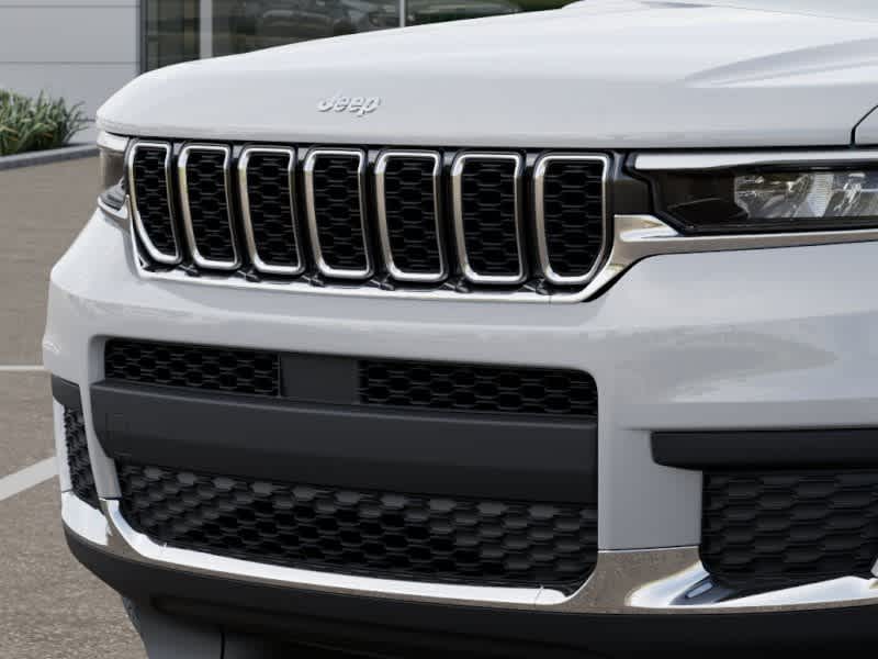 Thumbnail: 2025 Jeep Grand Cherokee - 5