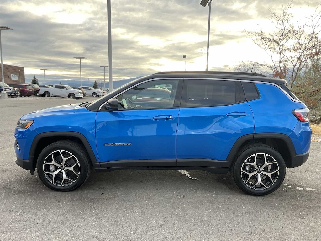 New 2026 Jeep Compass LIMITED 4X4 Sport Utility