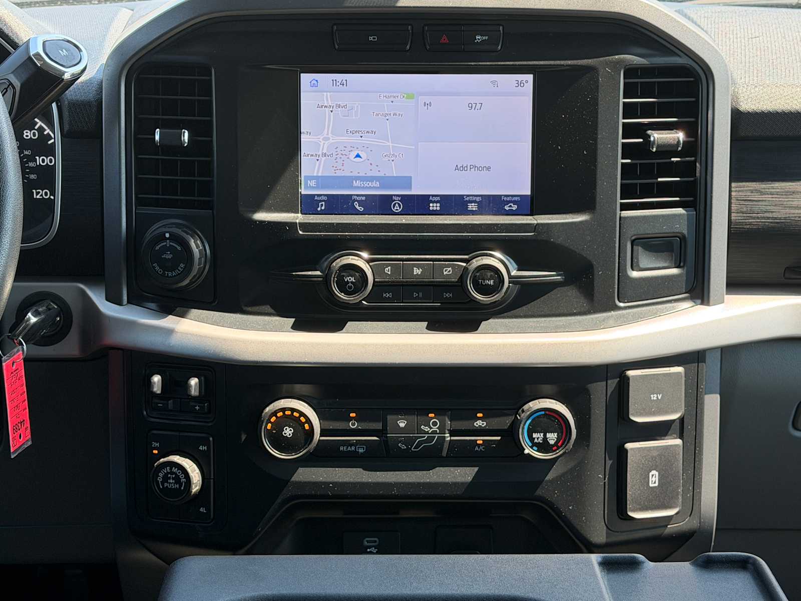 2022 Ford F-150 XLT - Photo 17