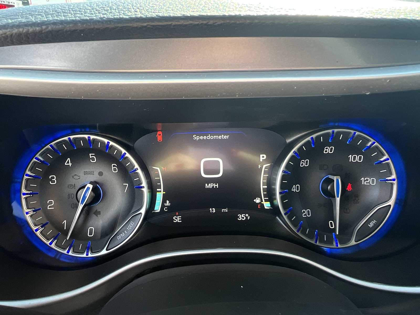 Thumbnail: 2026 Chrysler Pacifica - 18