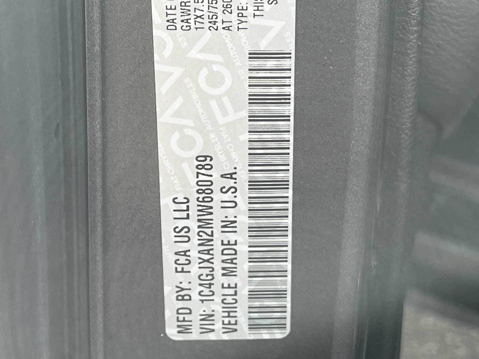 Thumbnail: 2021 Jeep Wrangler - 21