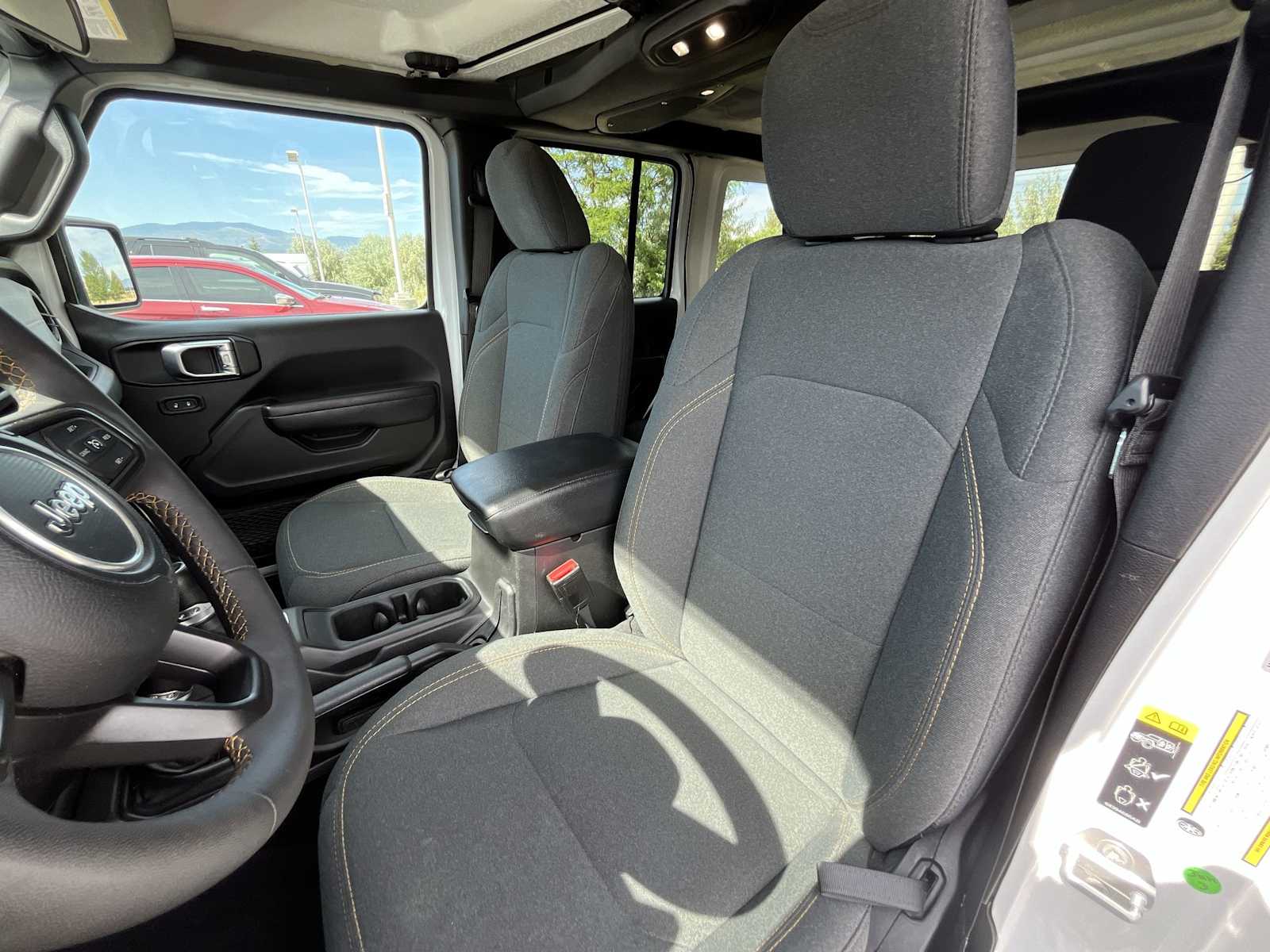 Thumbnail: 2024 Jeep Wrangler - 11