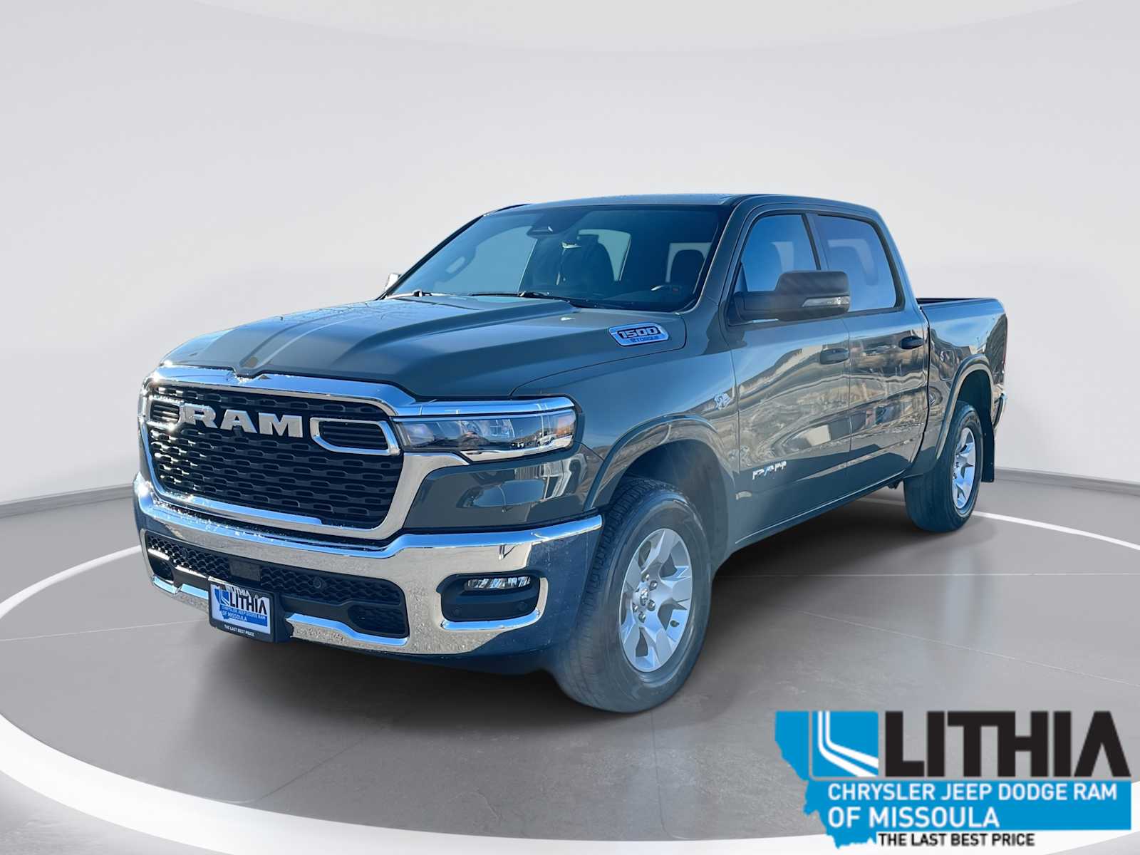 Thumbnail: 2026 RAM 1500 - 1