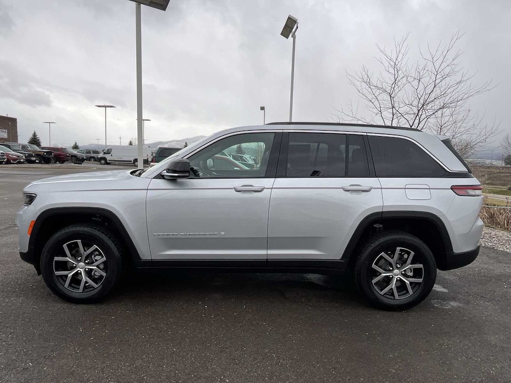New 2025 Jeep Grand Cherokee LIMITED 4X4 Sport Utility