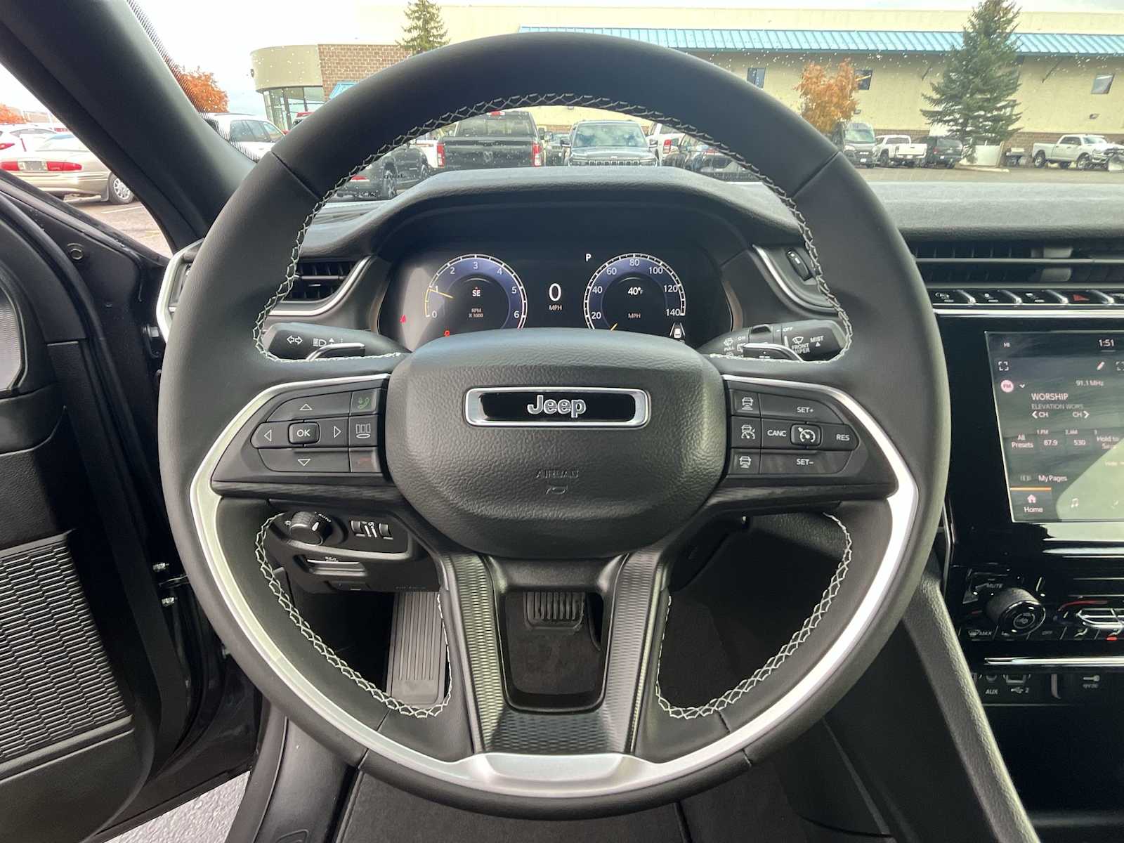 Thumbnail: 2025 Jeep Grand Cherokee - 15