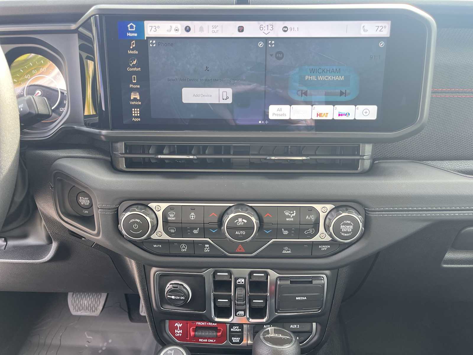 Thumbnail: 2025 Jeep Gladiator - 16