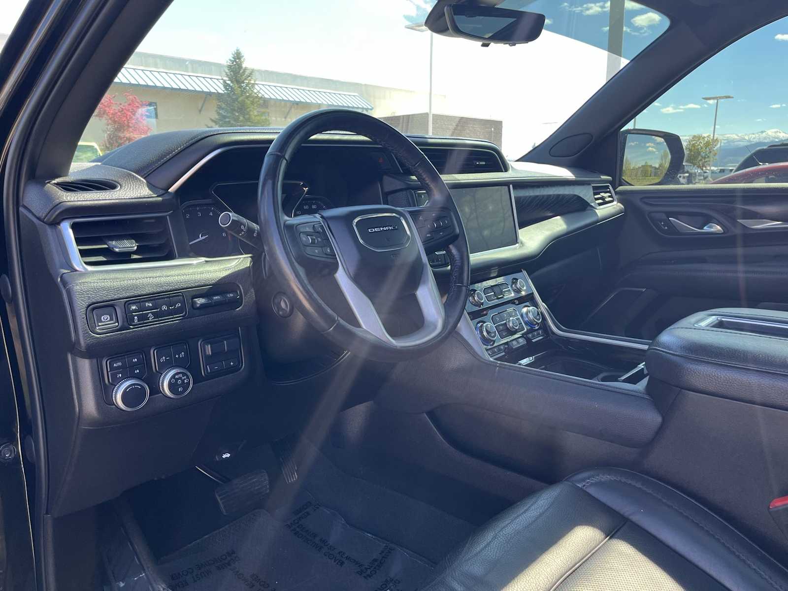 Used 2021 GMC Yukon Denali with VIN 1GKS2DKL2MR147234 for sale in Missoula, MT