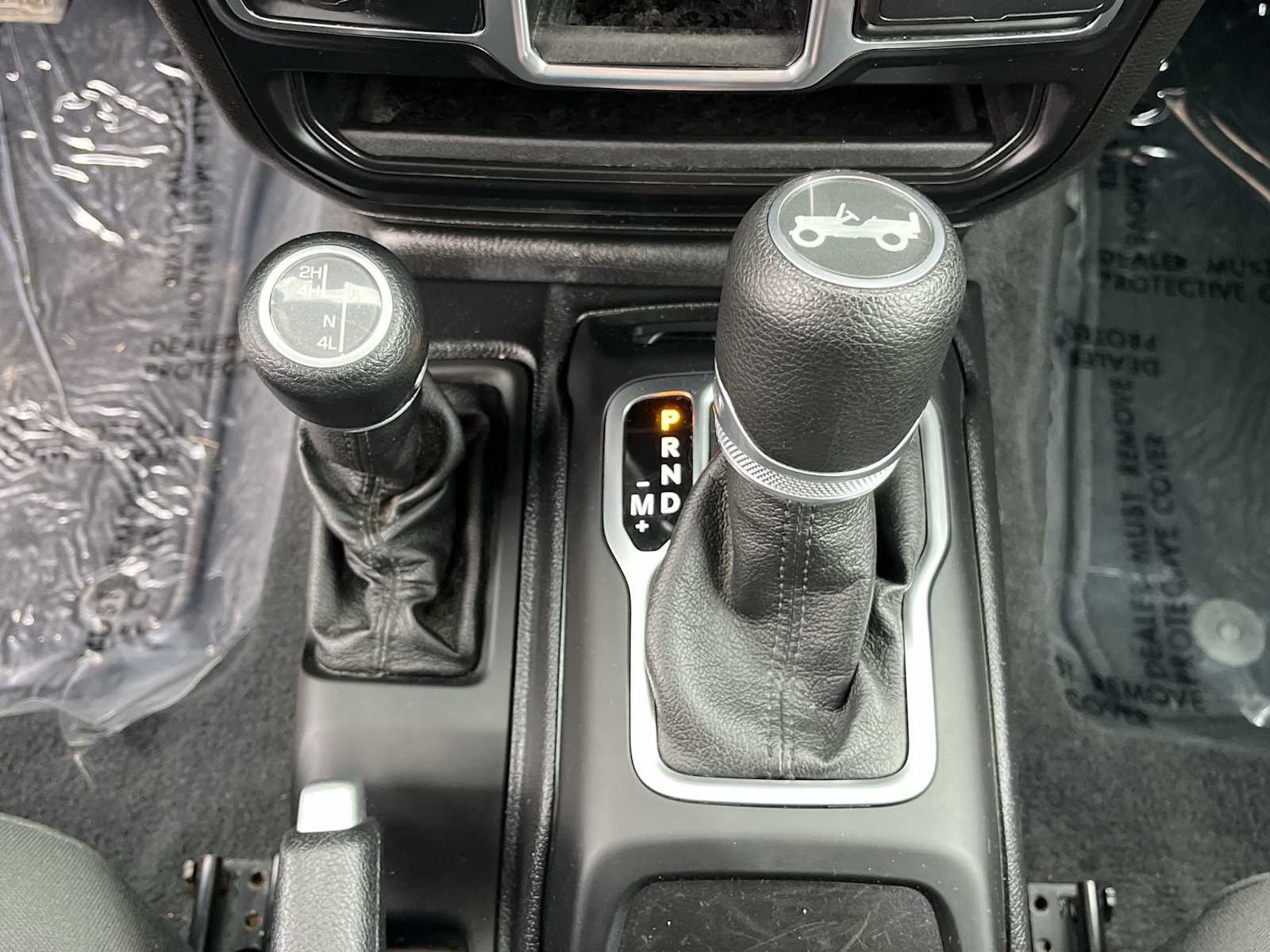 Thumbnail: 2020 Jeep Wrangler - 17