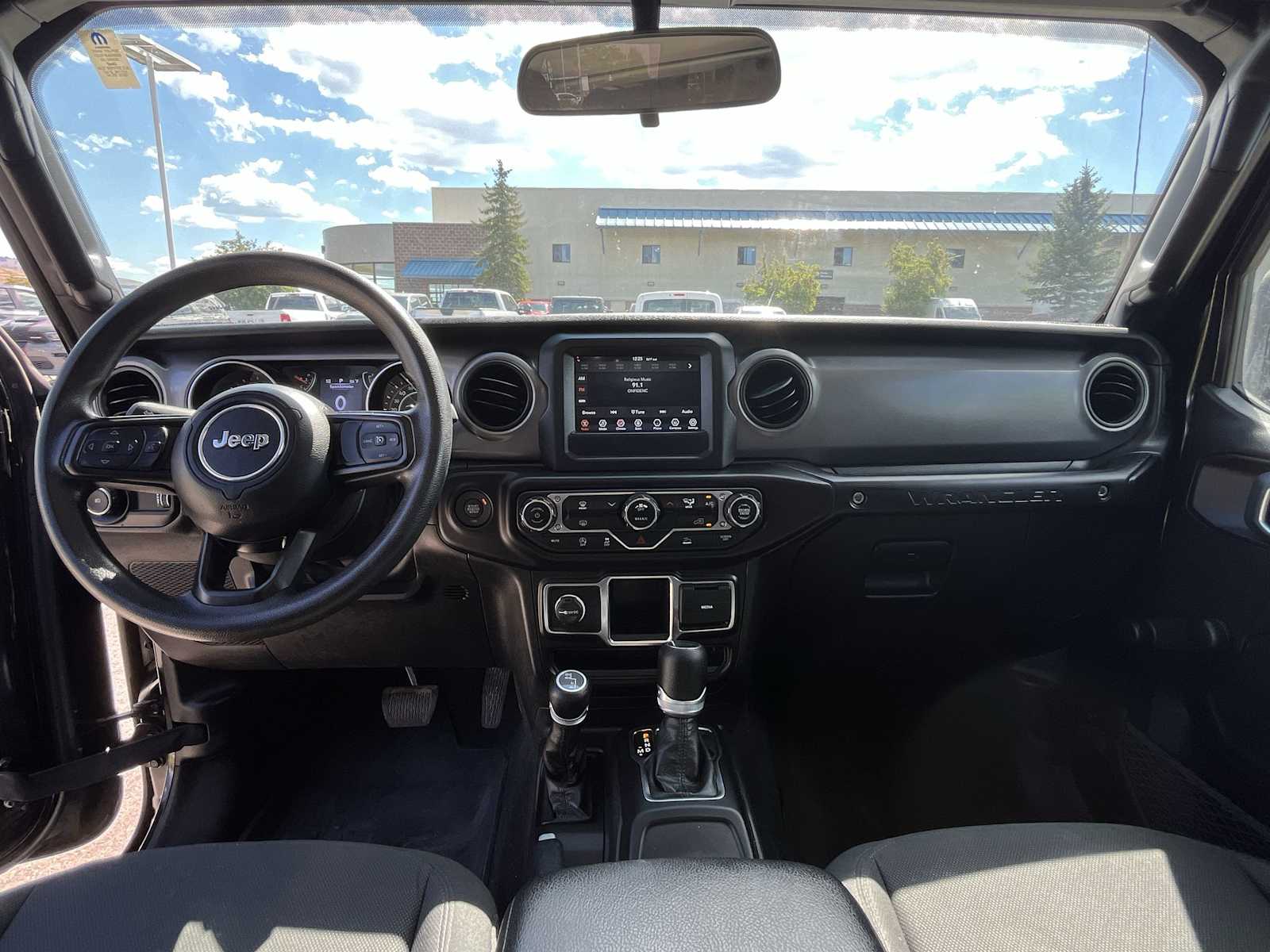 Thumbnail: 2023 Jeep Wrangler - 10