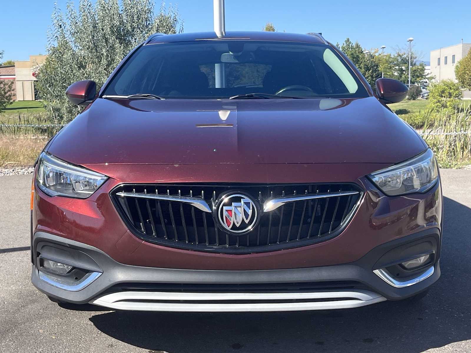 Thumbnail: 2018 Buick Regal - 6