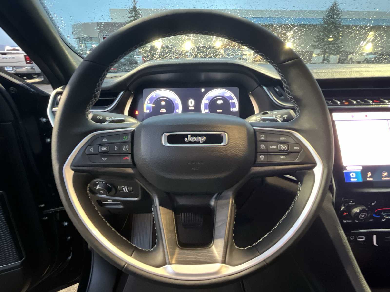 Thumbnail: 2025 Jeep Grand Cherokee - 15