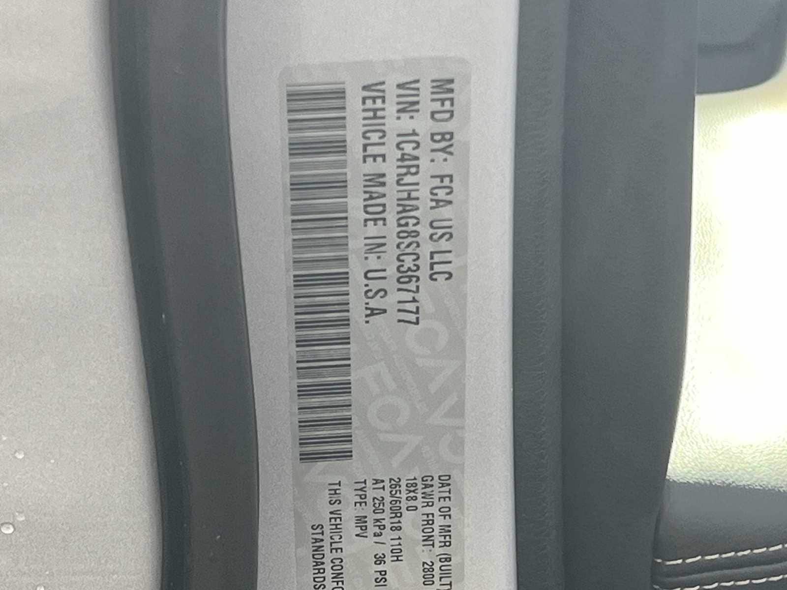 Thumbnail: 2025 Jeep Grand Cherokee - 21