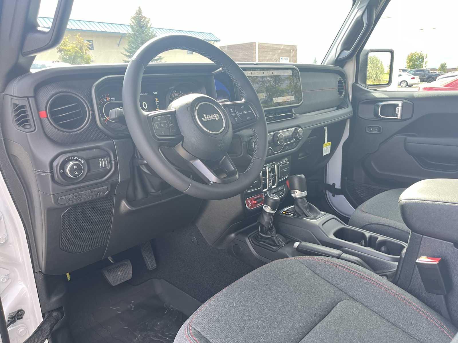 2025 Jeep Gladiator Rubicon photo 2