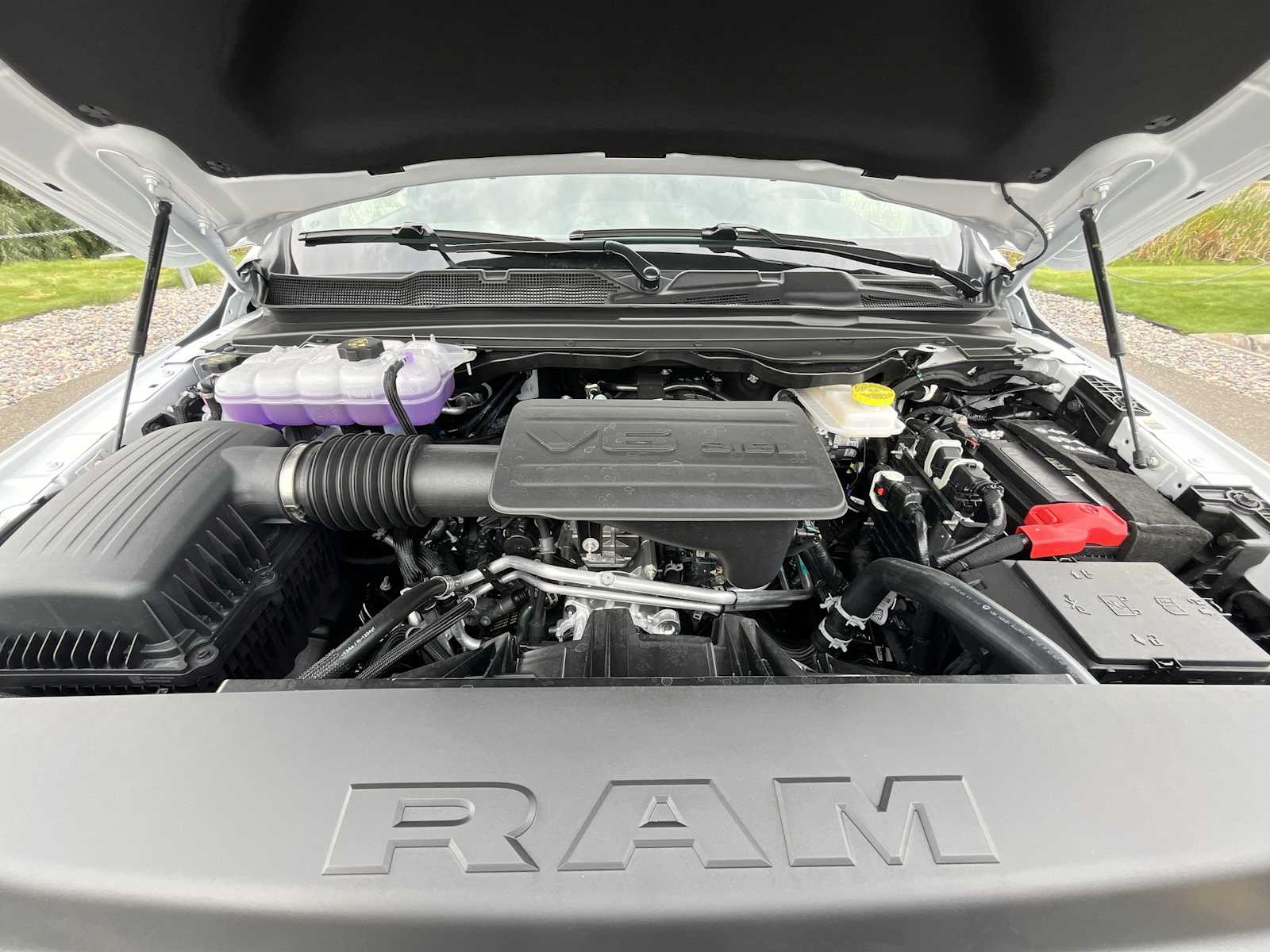 Thumbnail: 2025 RAM 1500 - 9