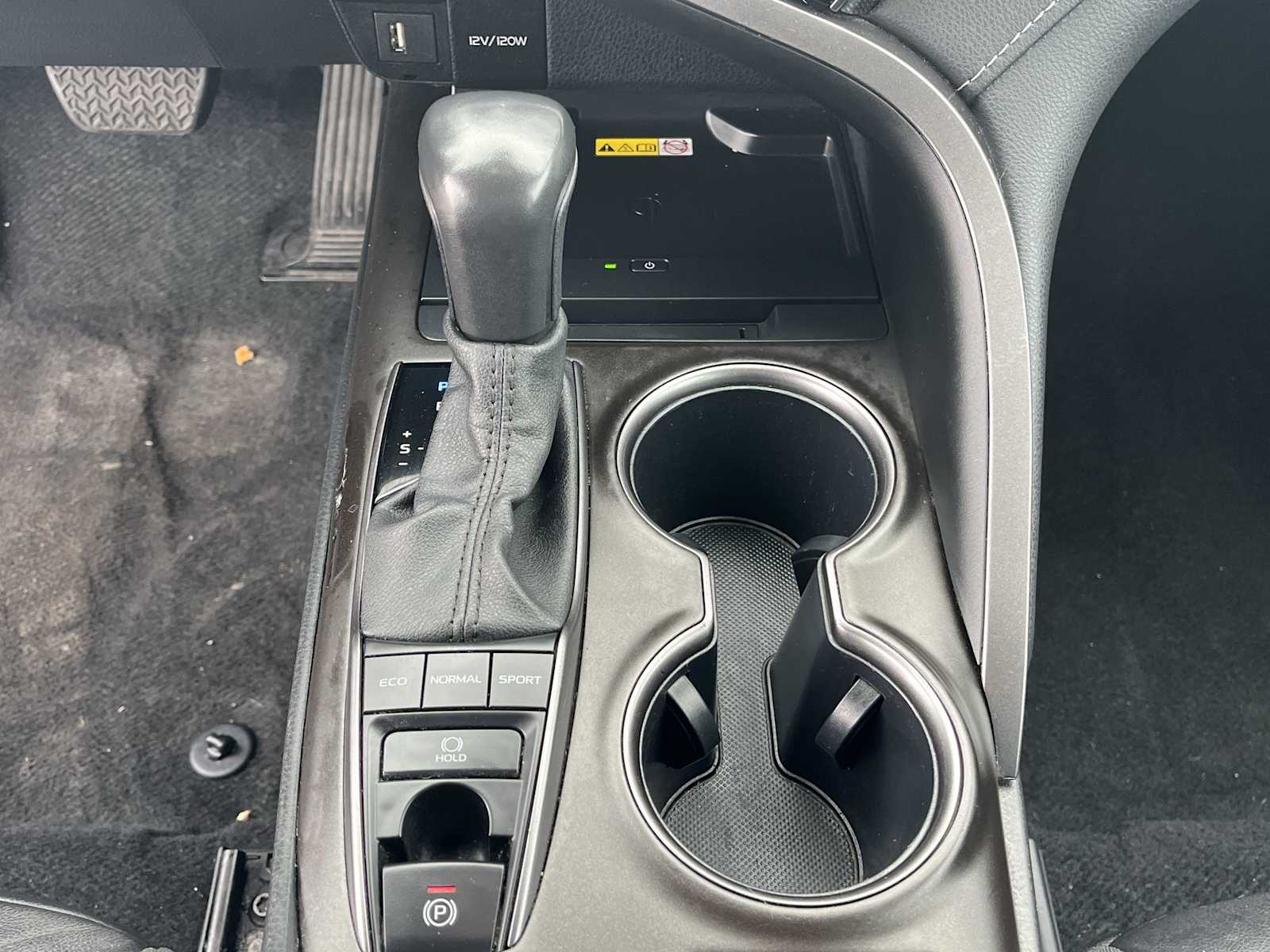 Thumbnail: 2024 Toyota Camry - 17