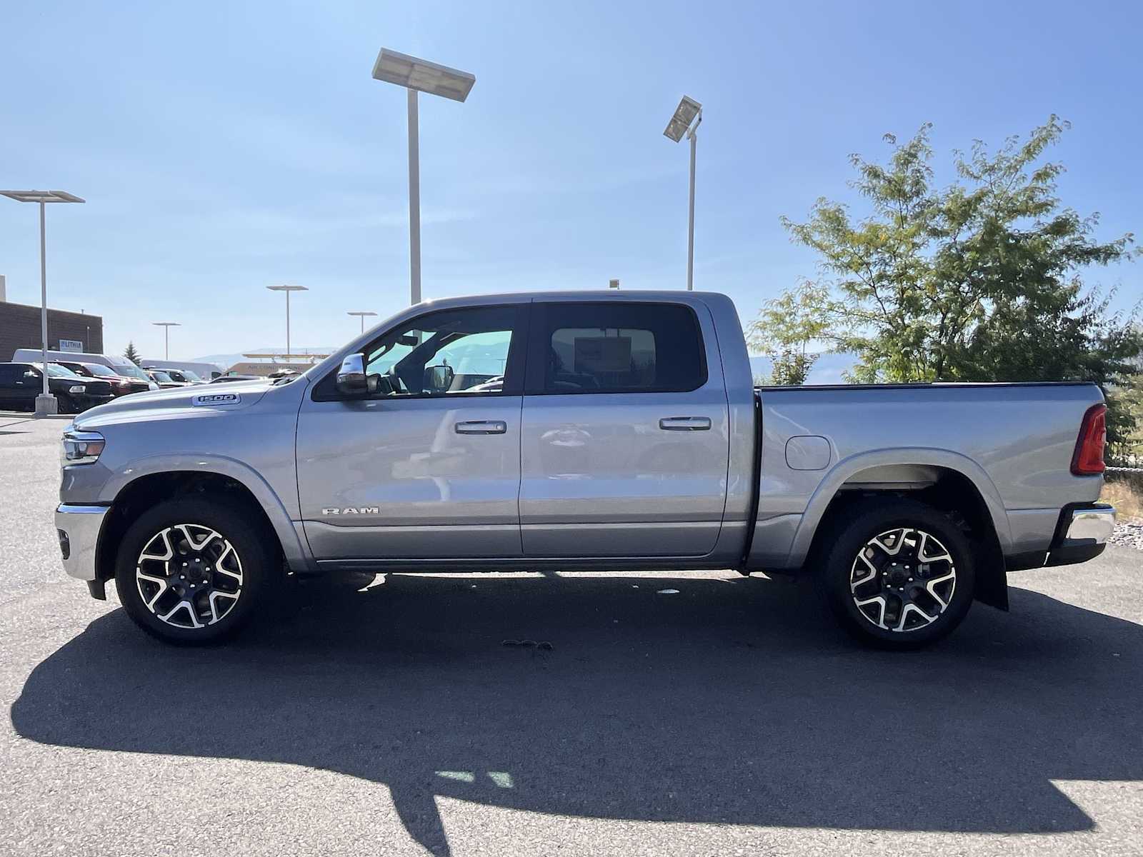 Thumbnail: 2026 RAM 1500 - 3