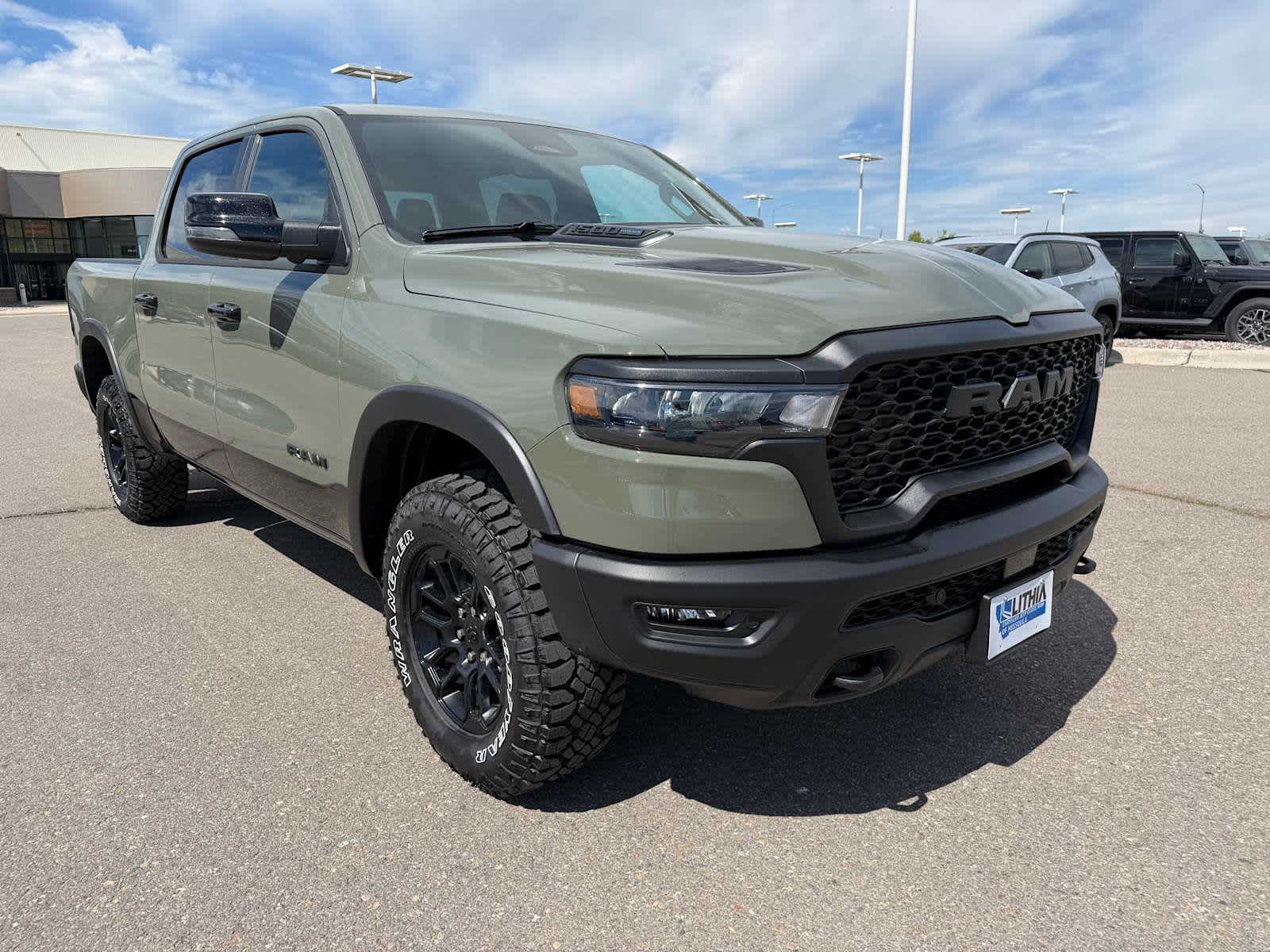 Thumbnail: 2026 RAM 1500 - 4