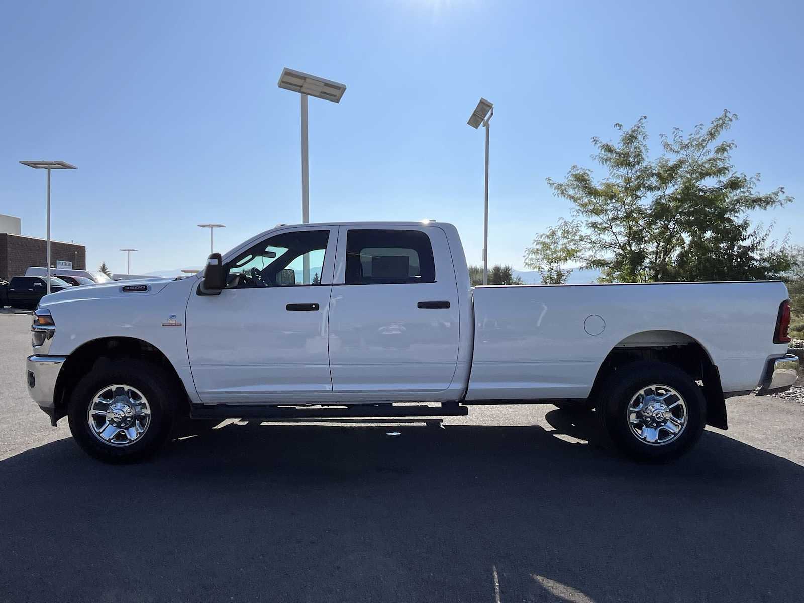 Thumbnail: 2026 RAM 3500 - 3