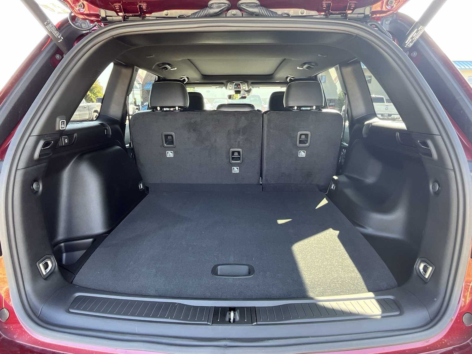 Thumbnail: 2025 Jeep Grand Cherokee - 19