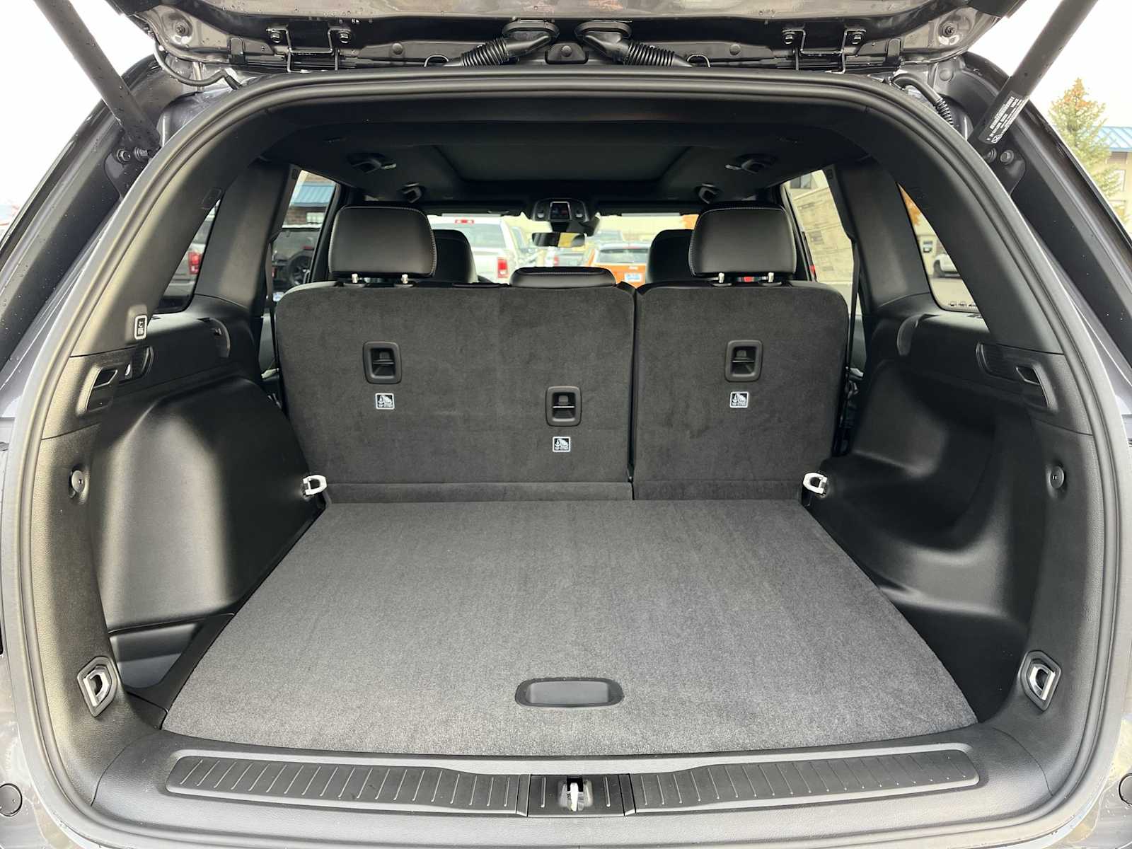 Thumbnail: 2025 Jeep Grand Cherokee - 19