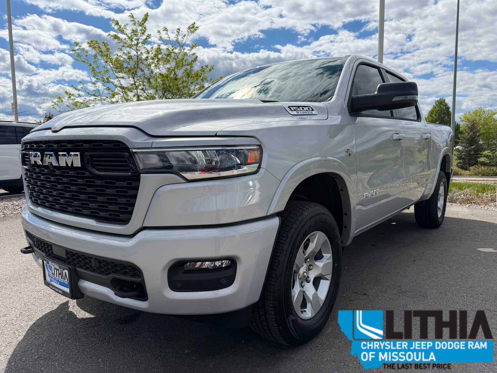 2026 RAM 1500 Big Horn/Lone Star 4x4 Crew Cab 5'7's photo