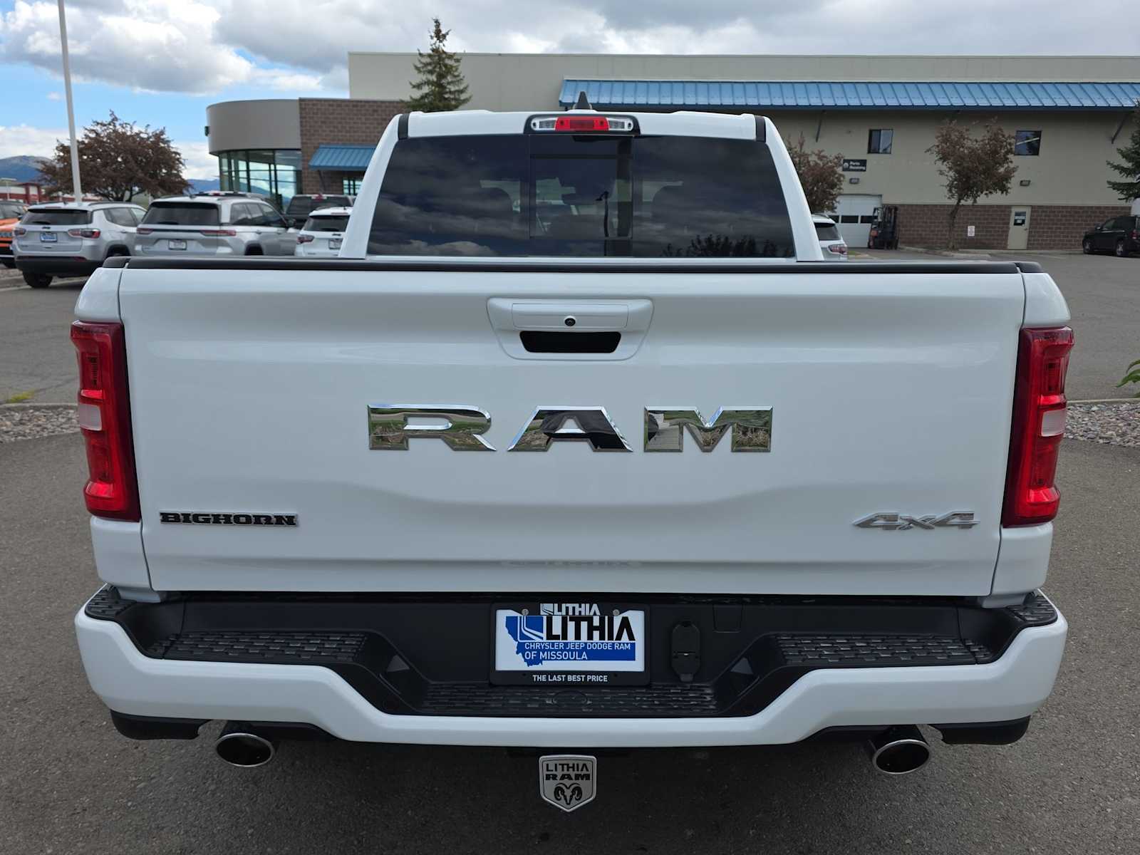 Thumbnail: 2026 RAM 1500 - 7