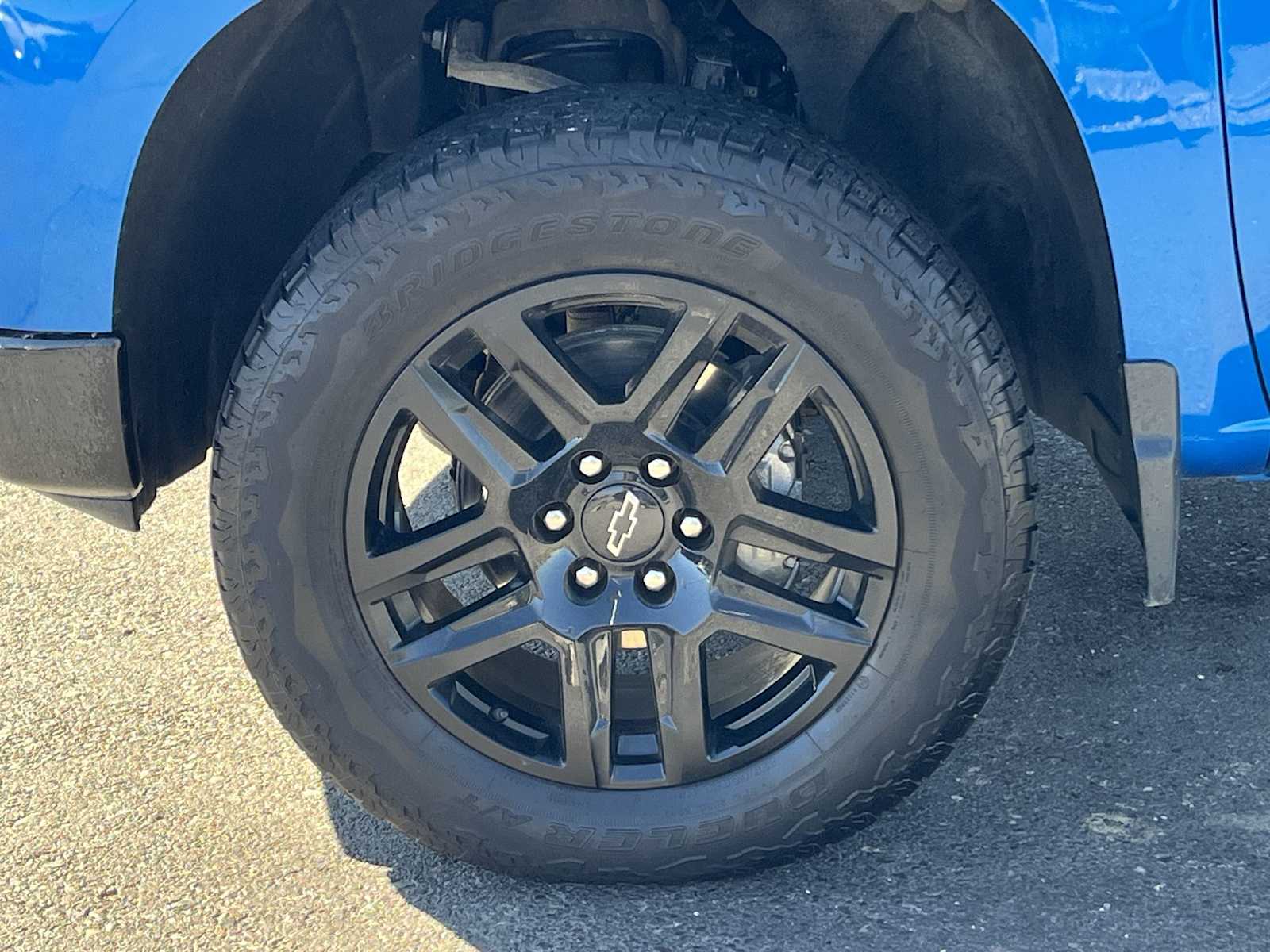 Thumbnail: 2023 Chevrolet Silverado 1500 - 8