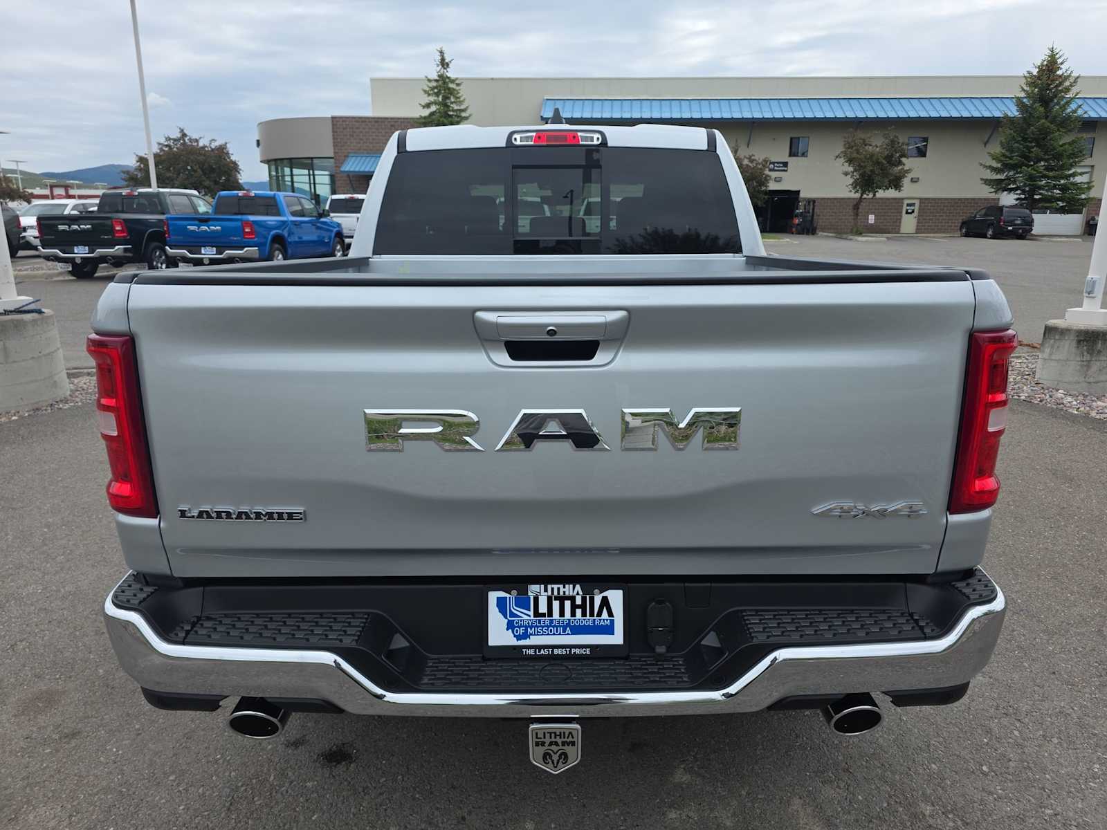 Thumbnail: 2026 RAM 1500 - 5