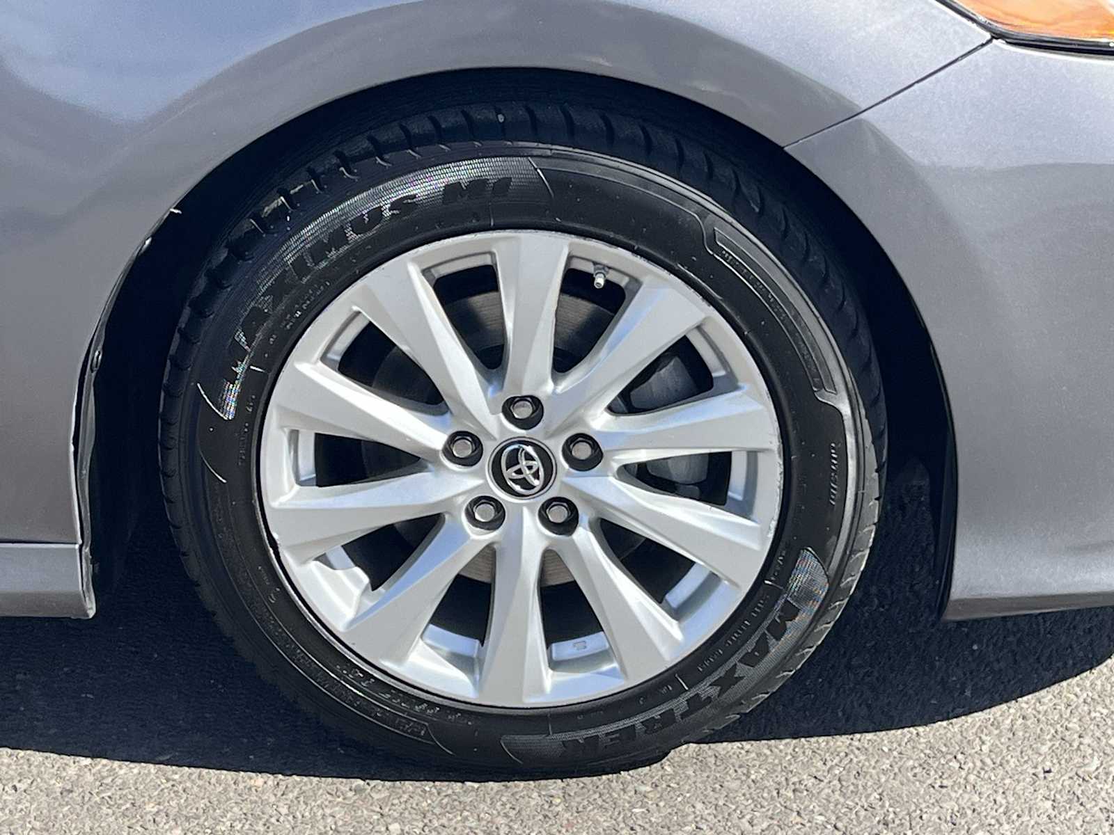 Thumbnail: 2019 Toyota Camry - 8