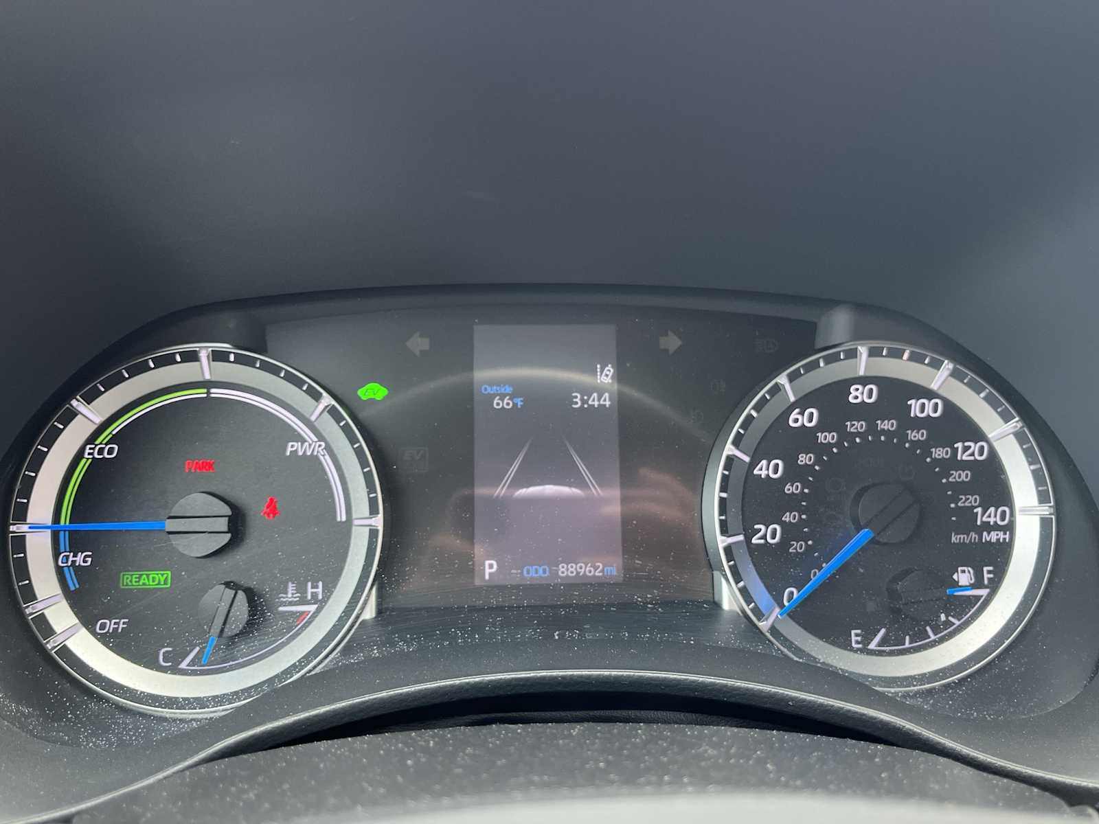 Thumbnail: 2021 Toyota Highlander - 18