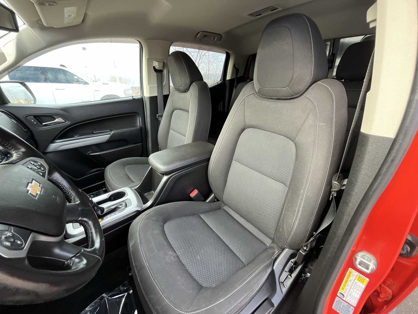 Thumbnail: 2016 Chevrolet Colorado - 11