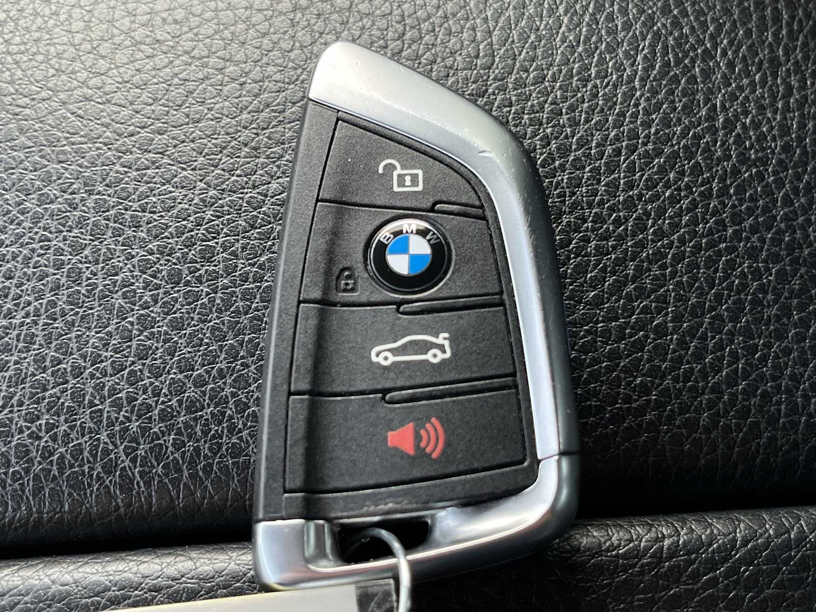 Thumbnail: 2018 BMW X6 - 20