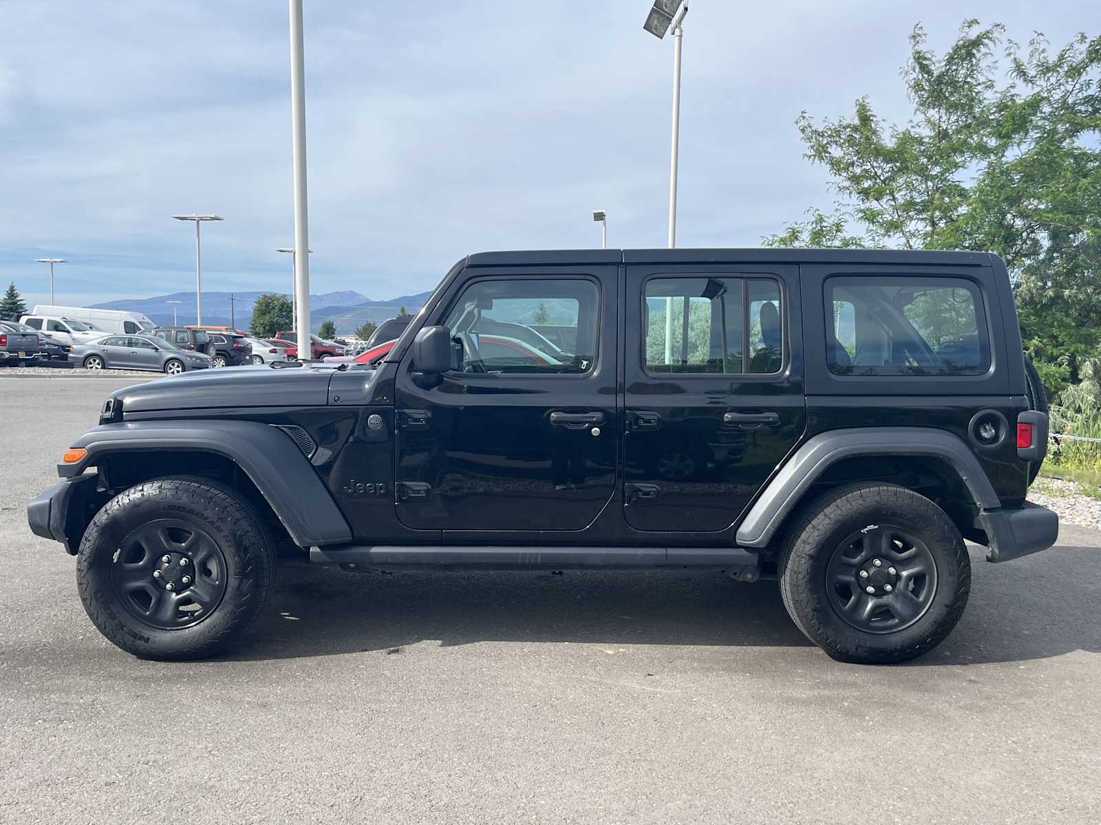Thumbnail: 2024 Jeep Wrangler - 3