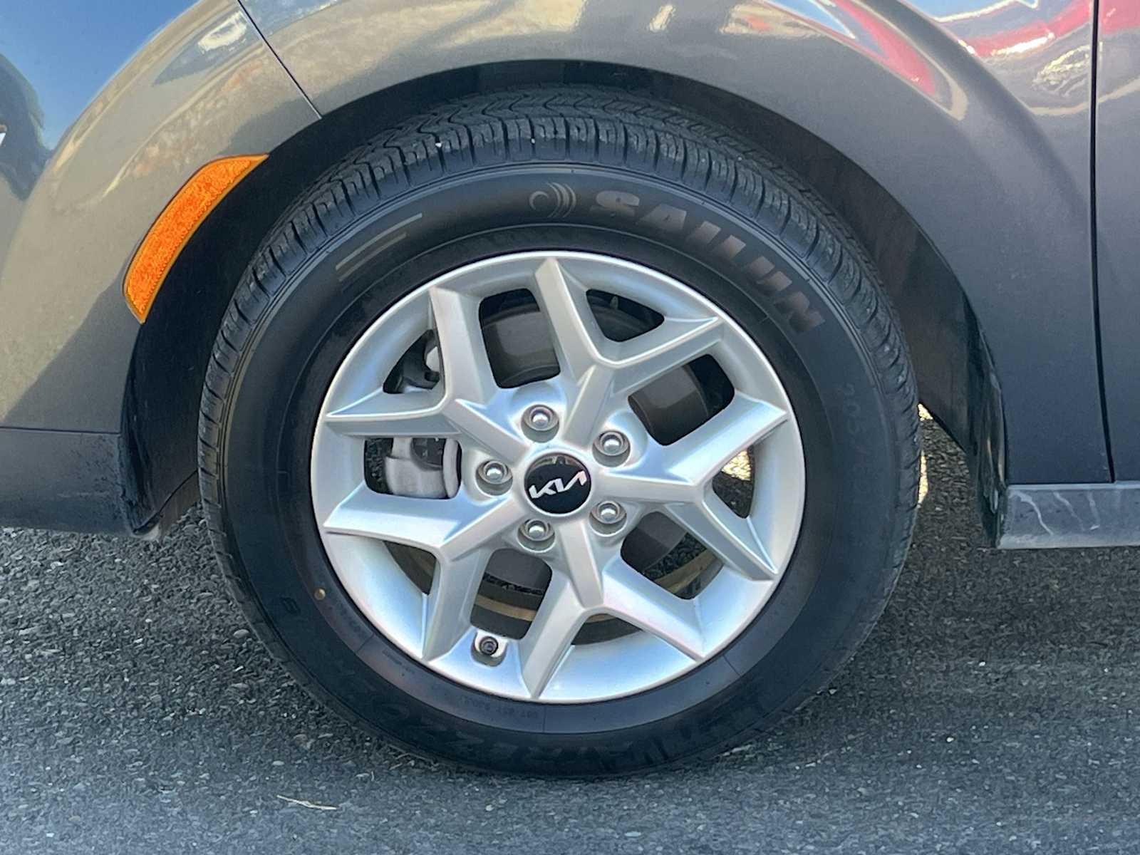 Thumbnail: 2023 Kia Soul - 8