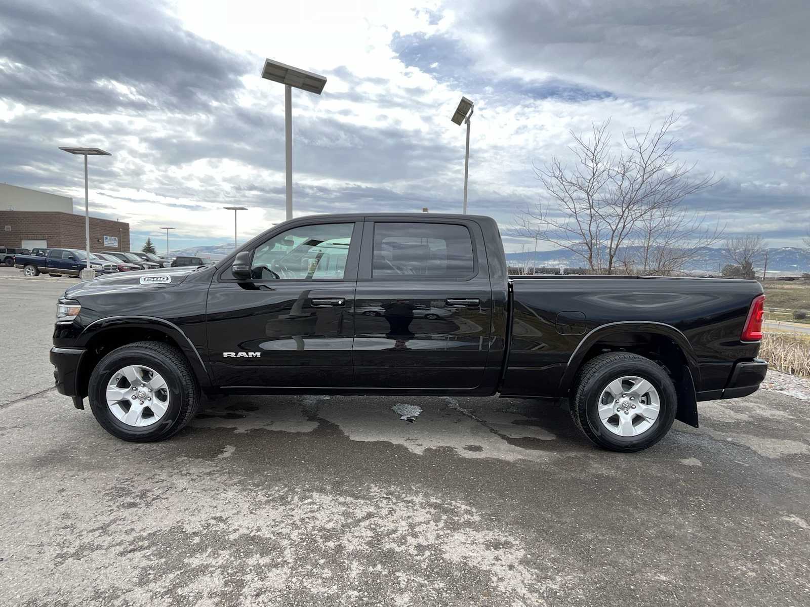 Thumbnail: 2026 RAM 1500 - 3