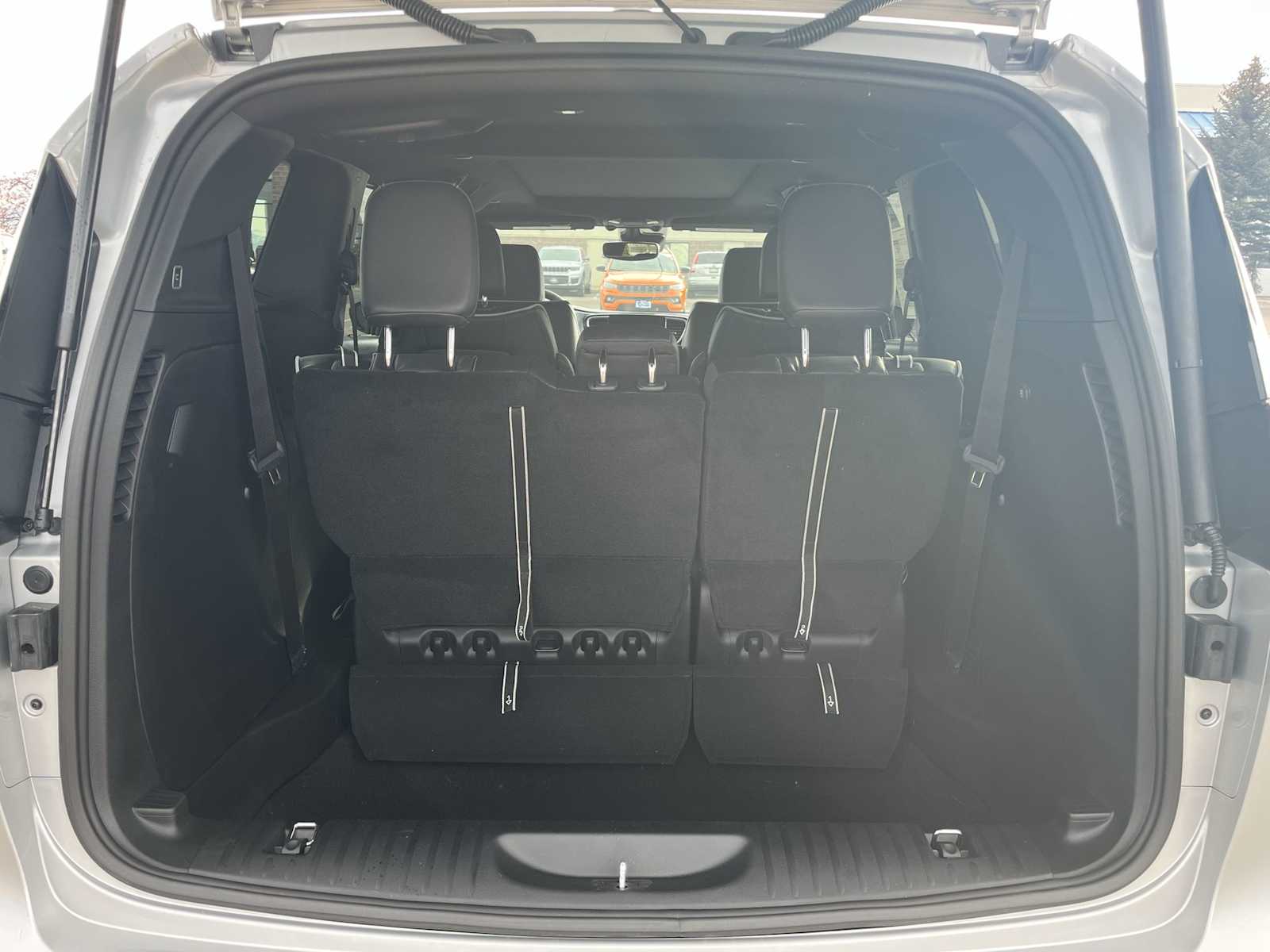 Thumbnail: 2026 Chrysler Pacifica - 19