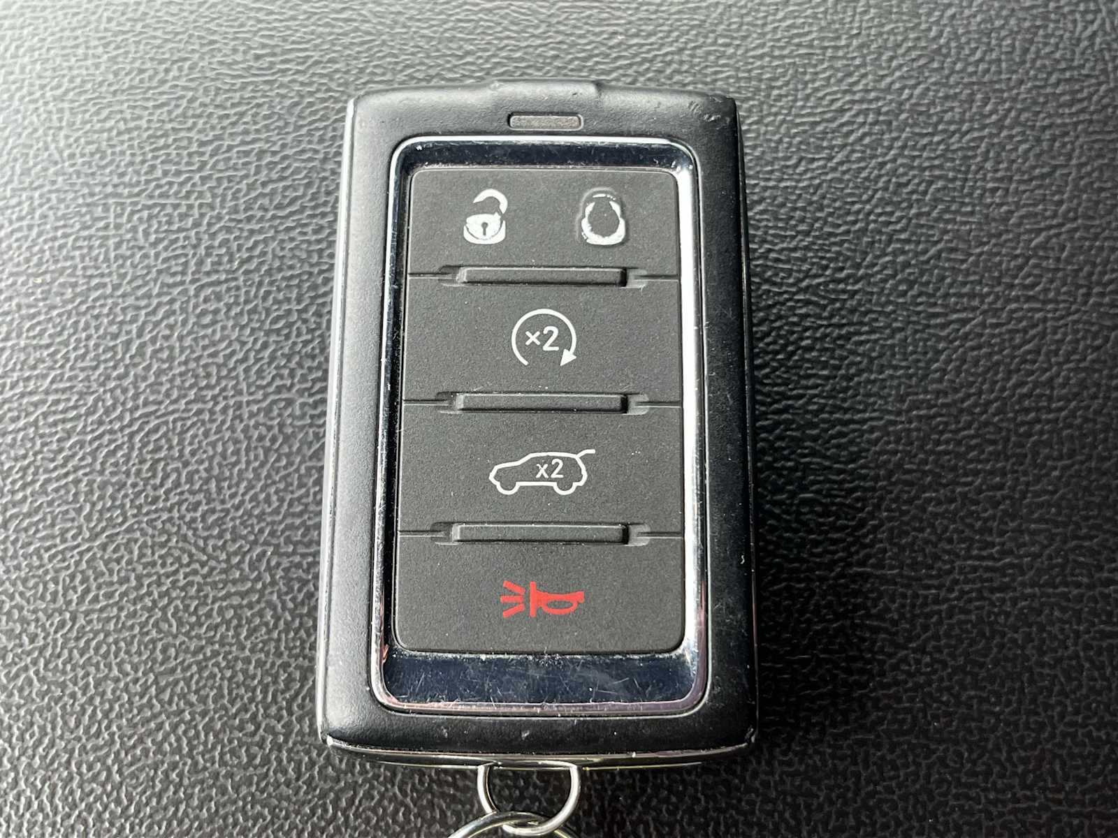 Thumbnail: 2024 Jeep Grand Cherokee L - 20