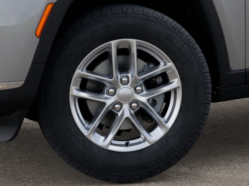 Thumbnail: 2025 Jeep Grand Cherokee - 4