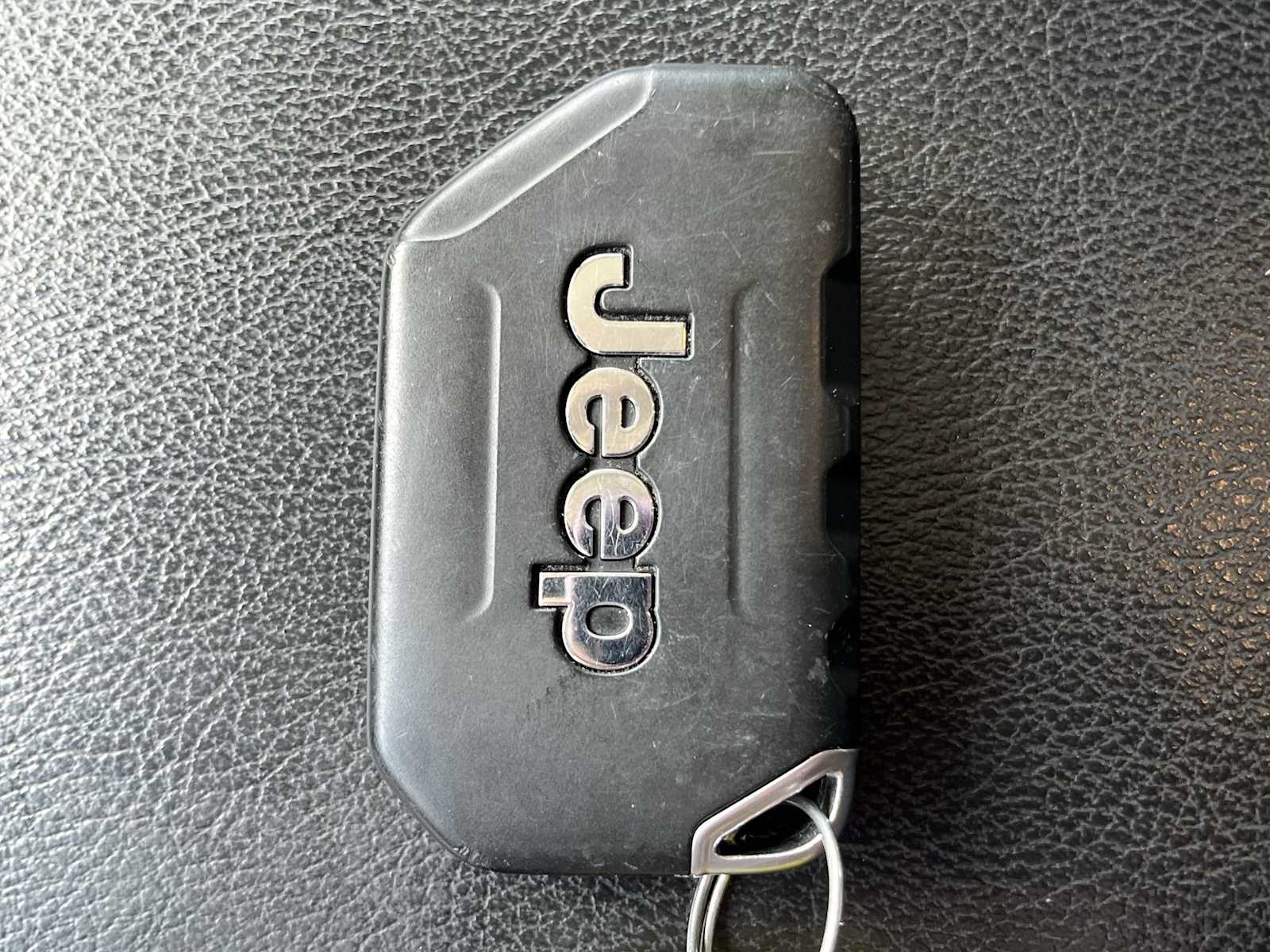 Thumbnail: 2023 Jeep Wrangler - 20
