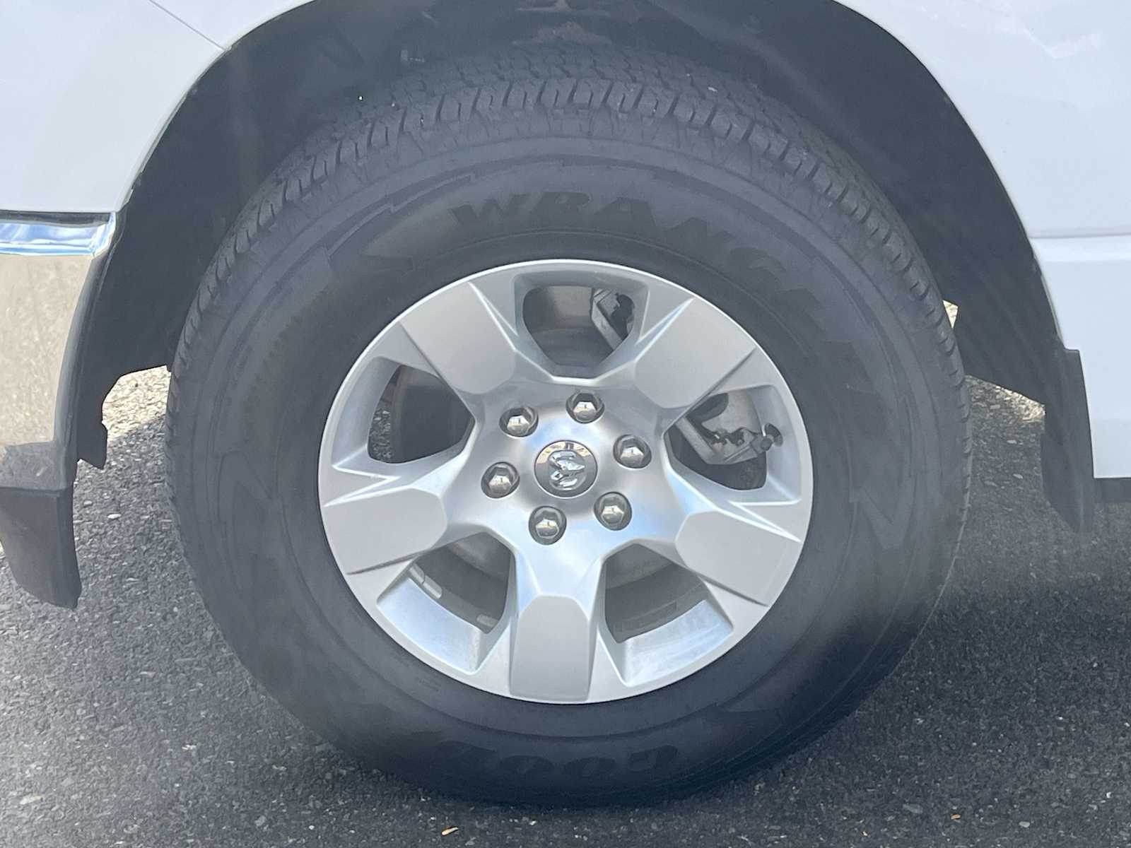 Thumbnail: 2024 RAM 1500 - 8