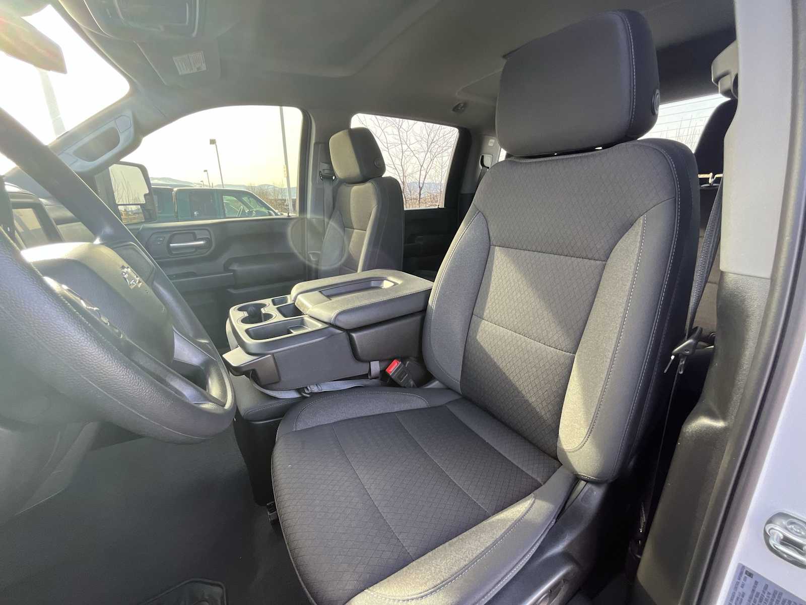 Thumbnail: 2025 Chevrolet Silverado 2500 - 11