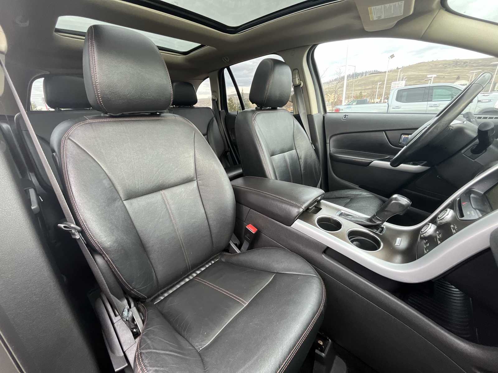 Thumbnail: 2014 Ford Edge - 14